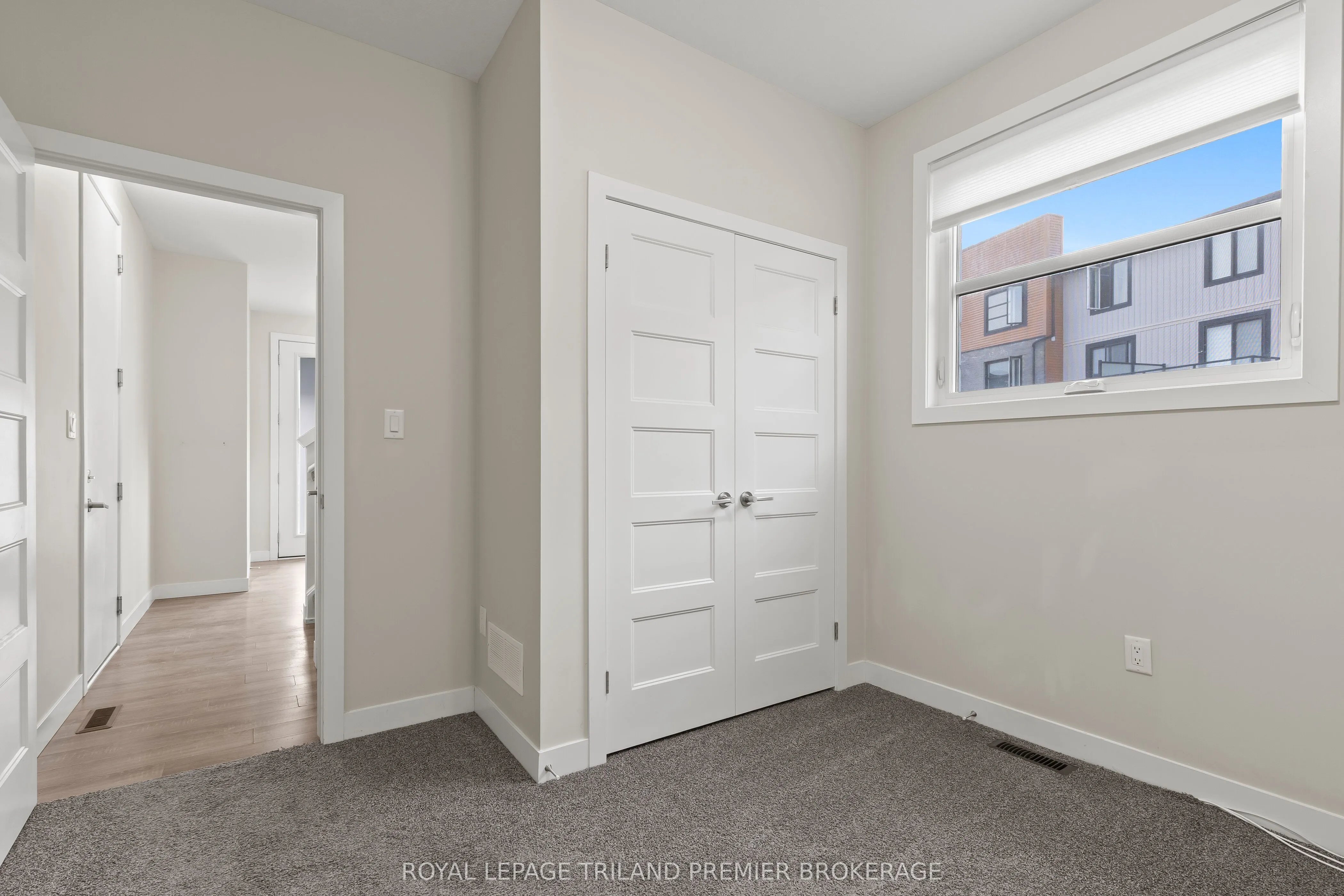 996 WEST VILLAGE Square, #158
