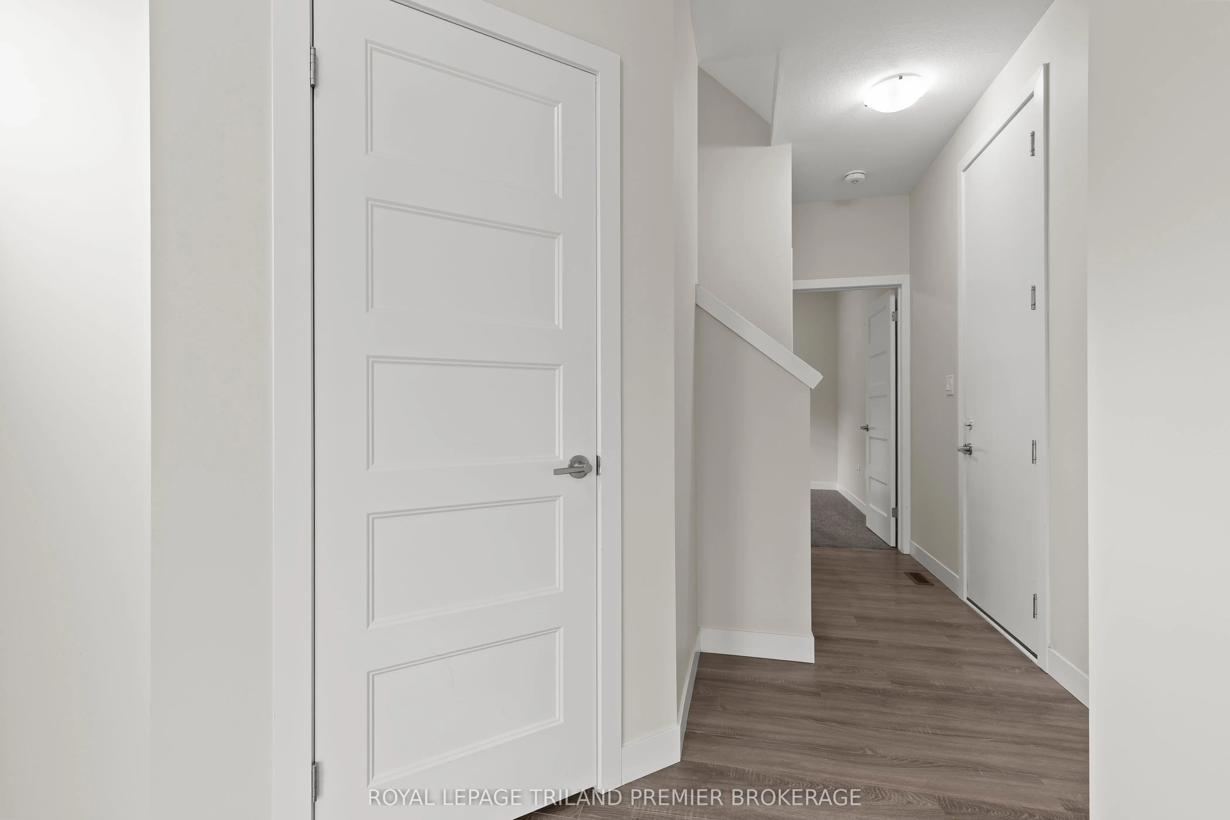 996 WEST VILLAGE Square, #158
