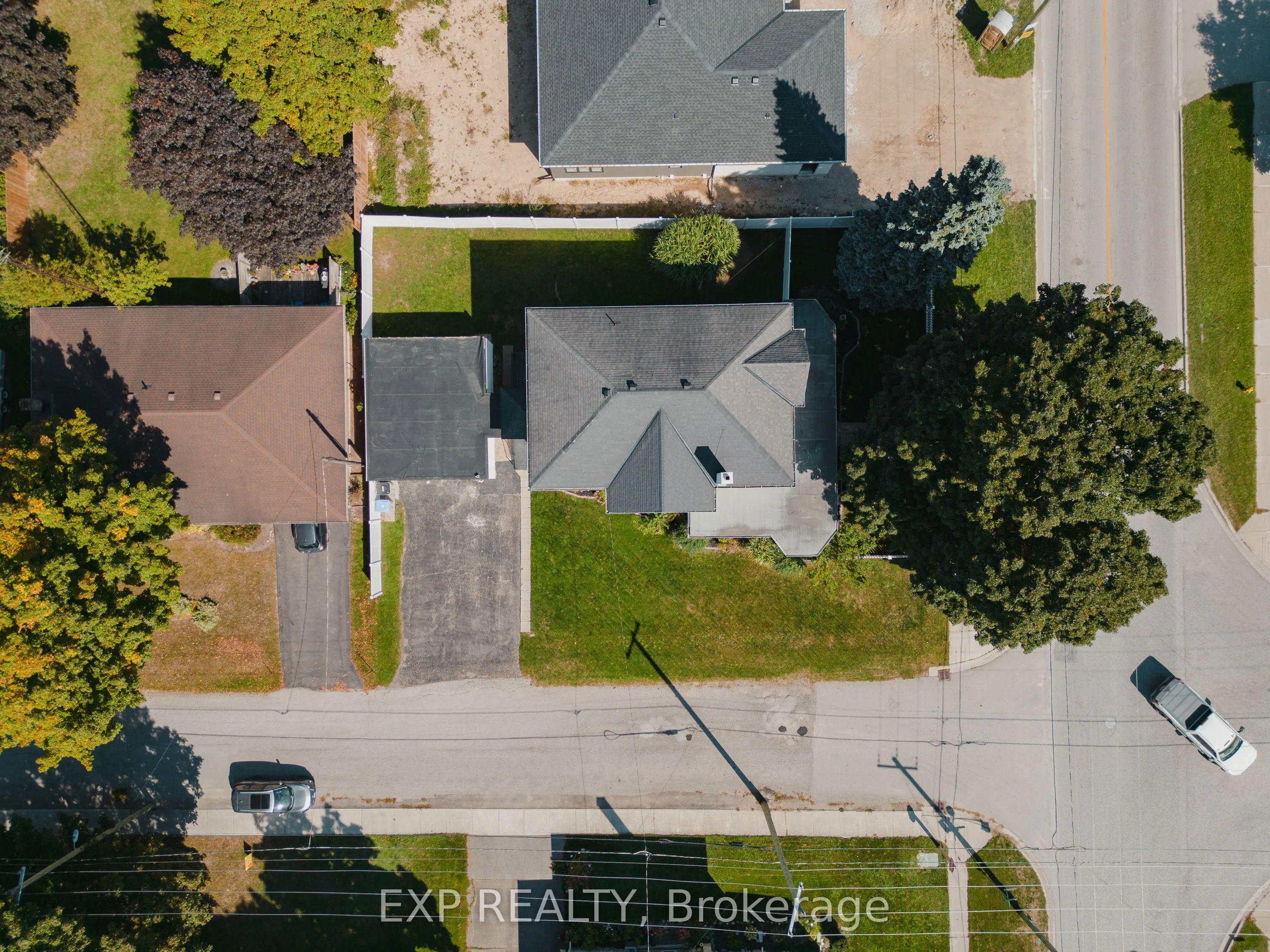 290 Turnberry Street