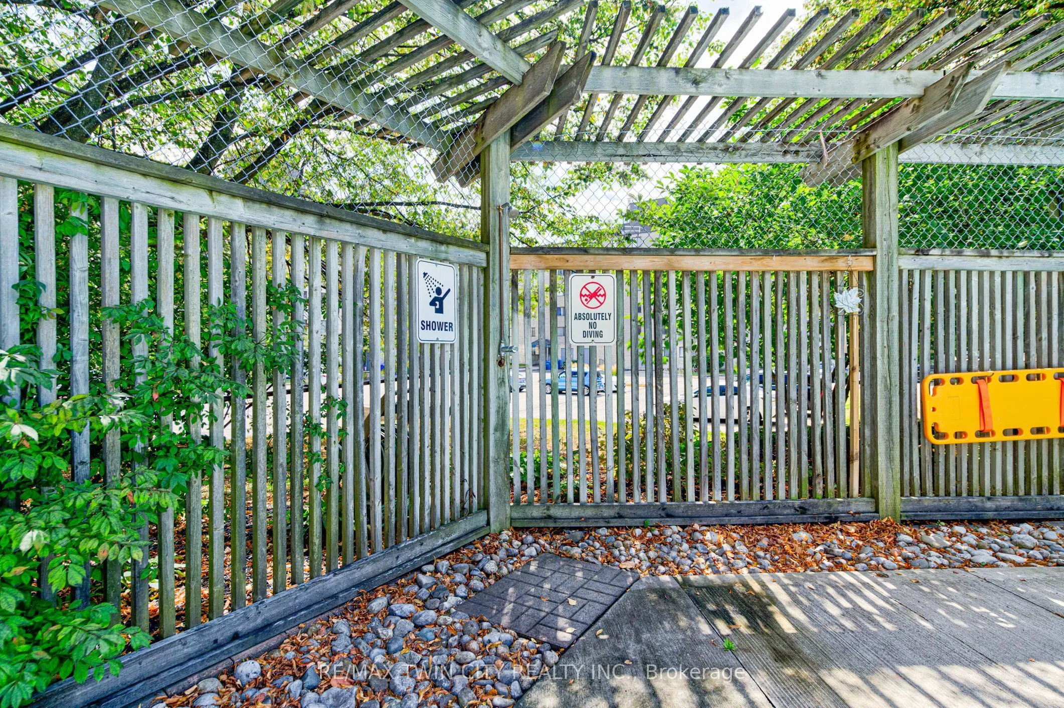 93 Westwood Road, #206