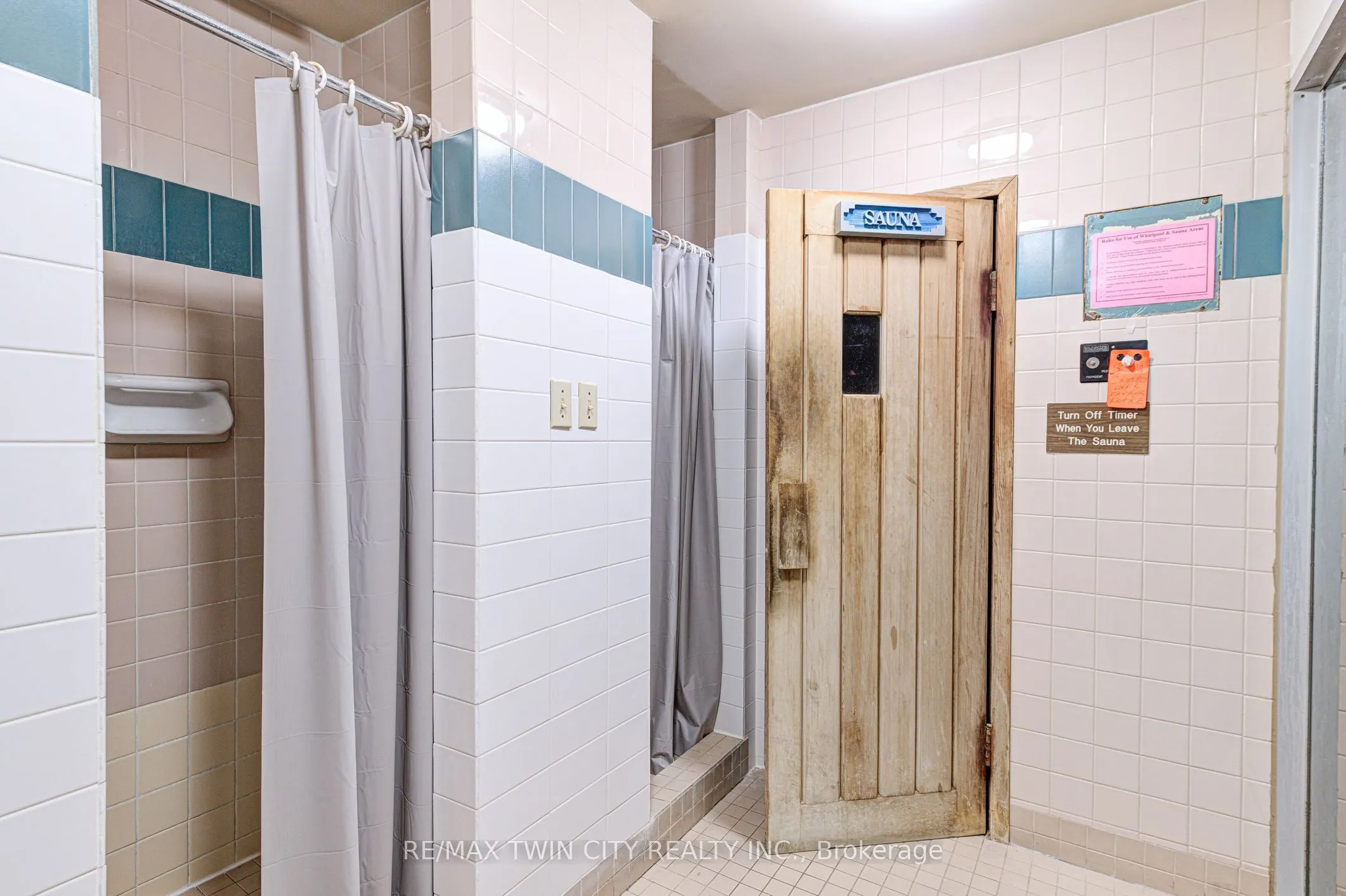 93 Westwood Road, #206