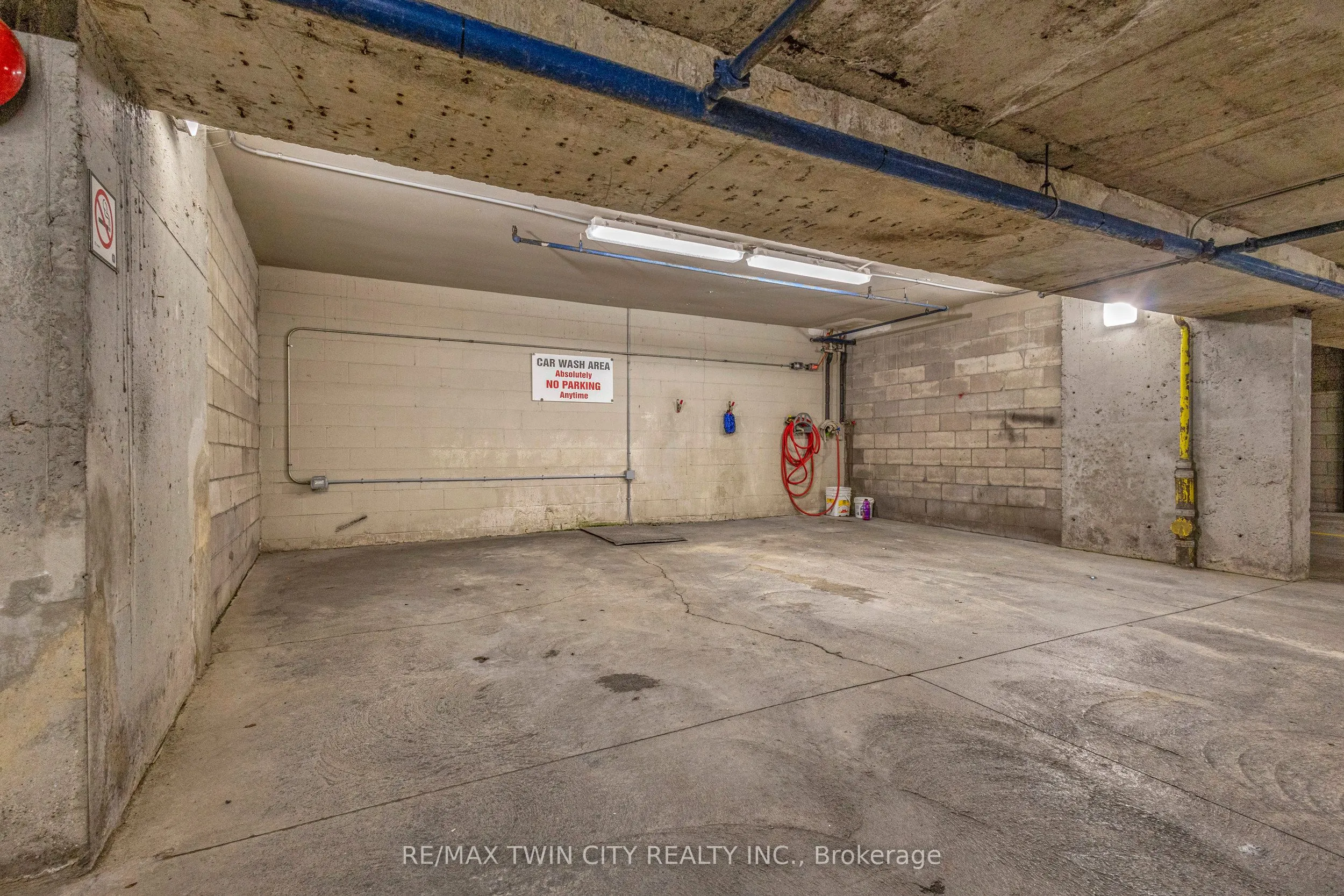 93 Westwood Road, #206