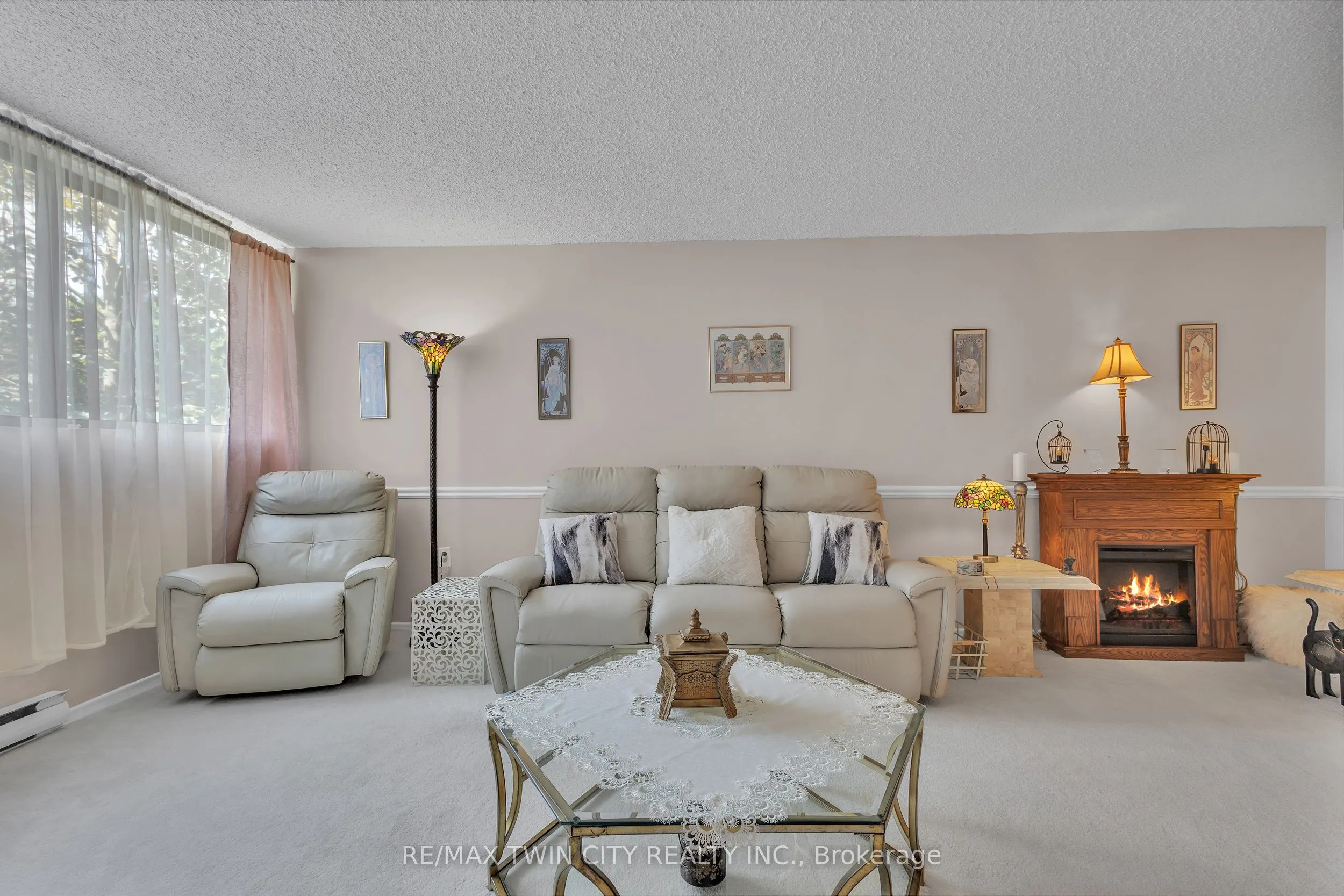 93 Westwood Road, #206