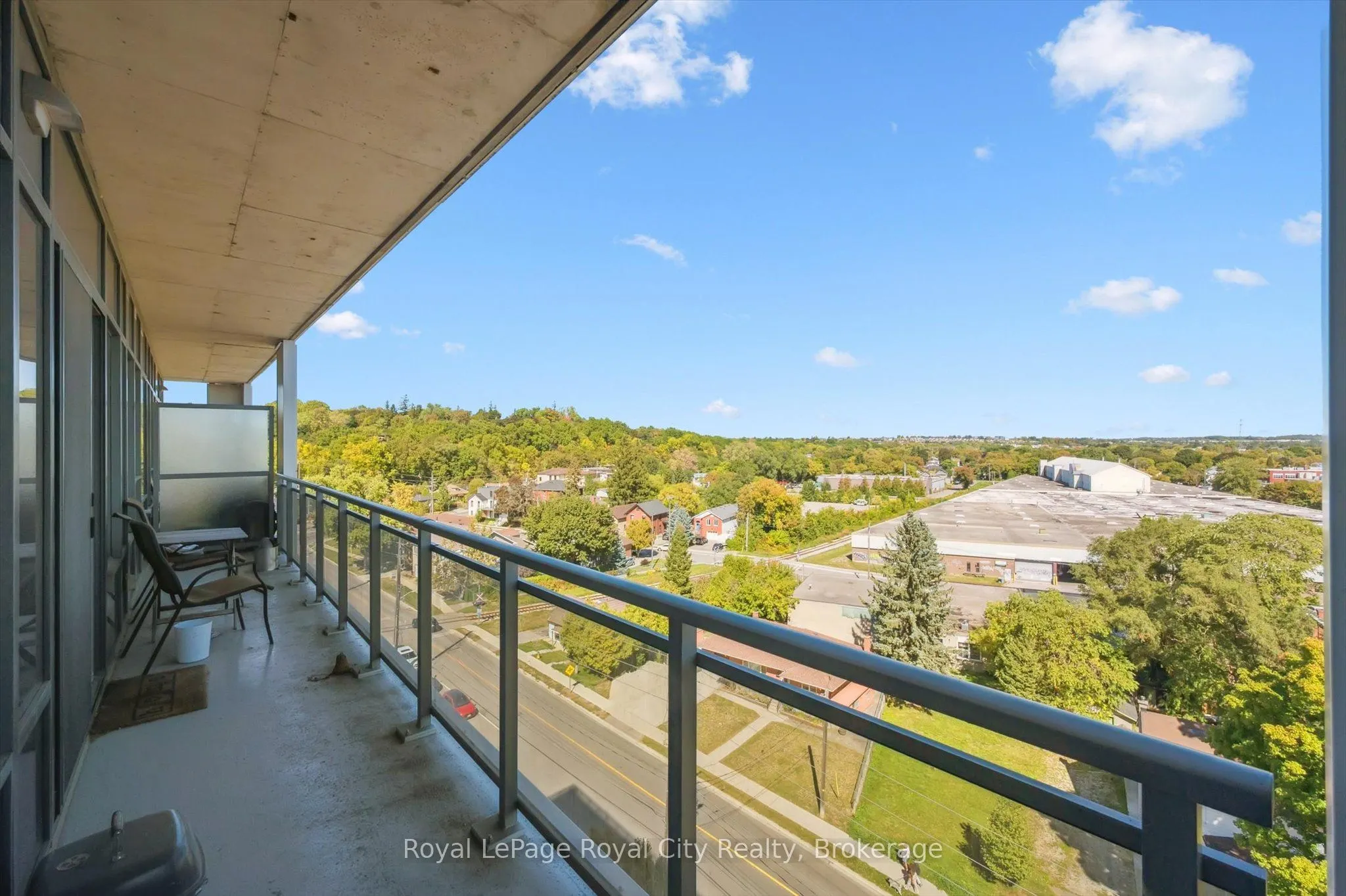 53 Arthur Street S, #912