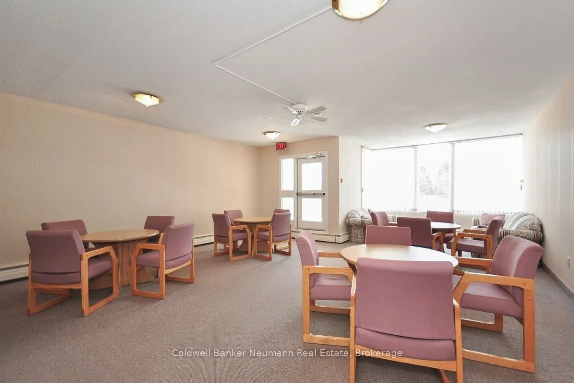 19 Woodlawn Road E, #303