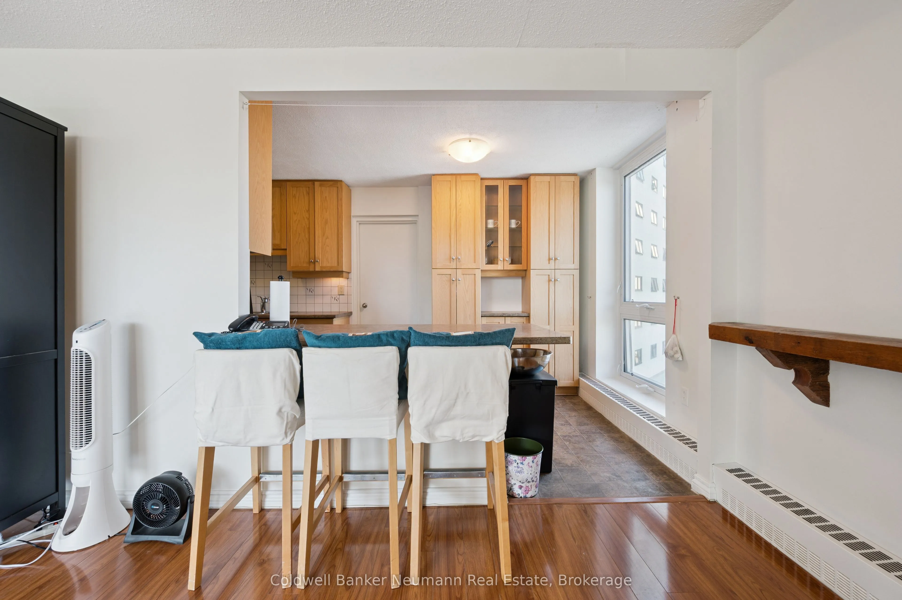 19 Woodlawn Road E, #303