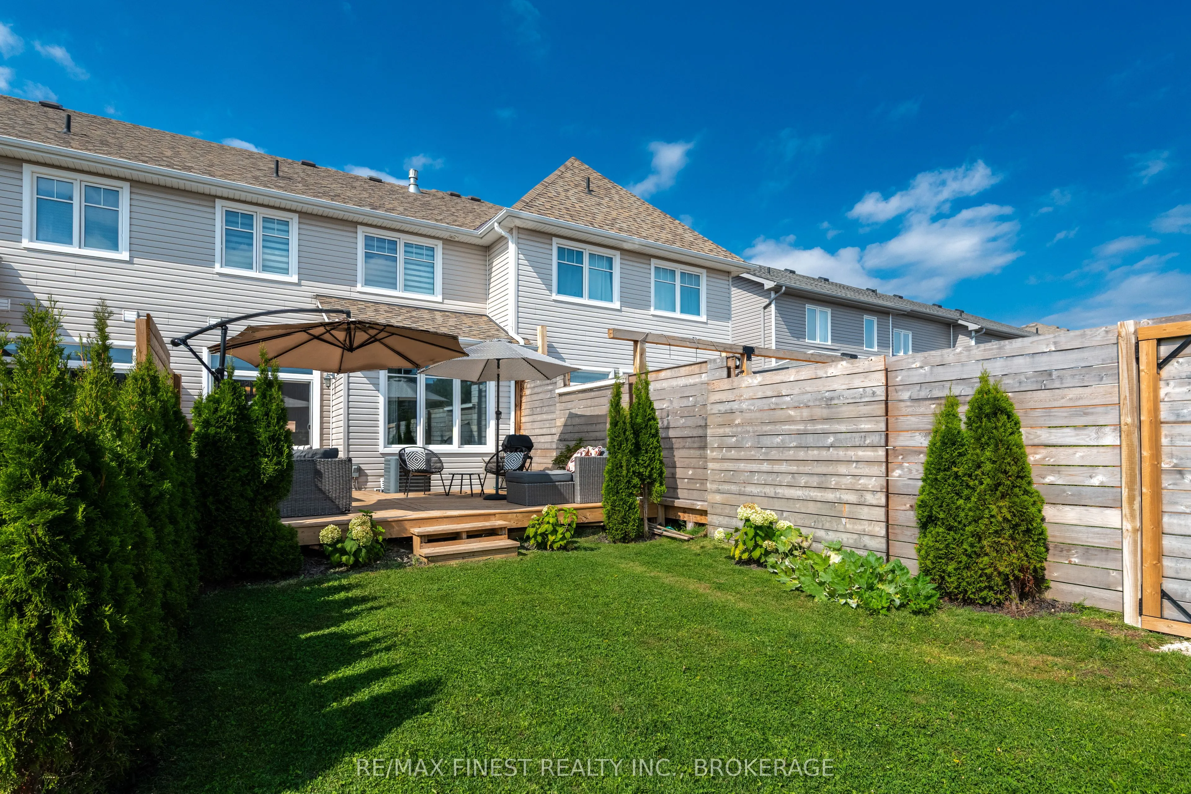913 Stonewalk Drive