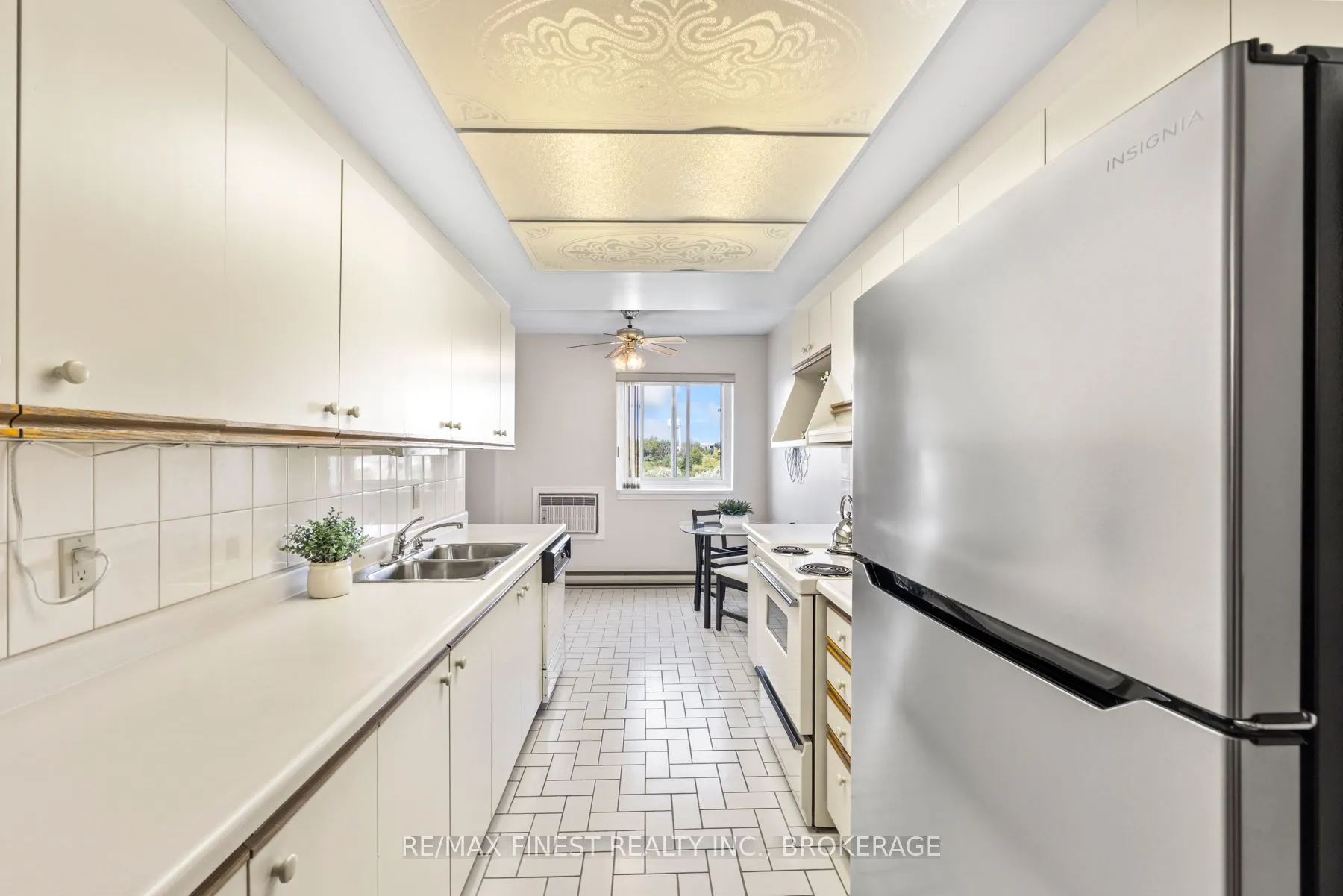 649 Davis Drive, #405