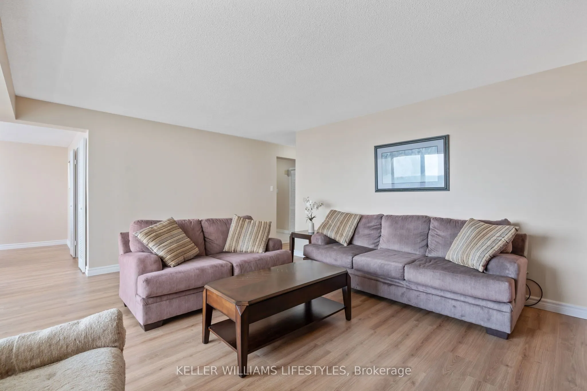 380 King Street, #605