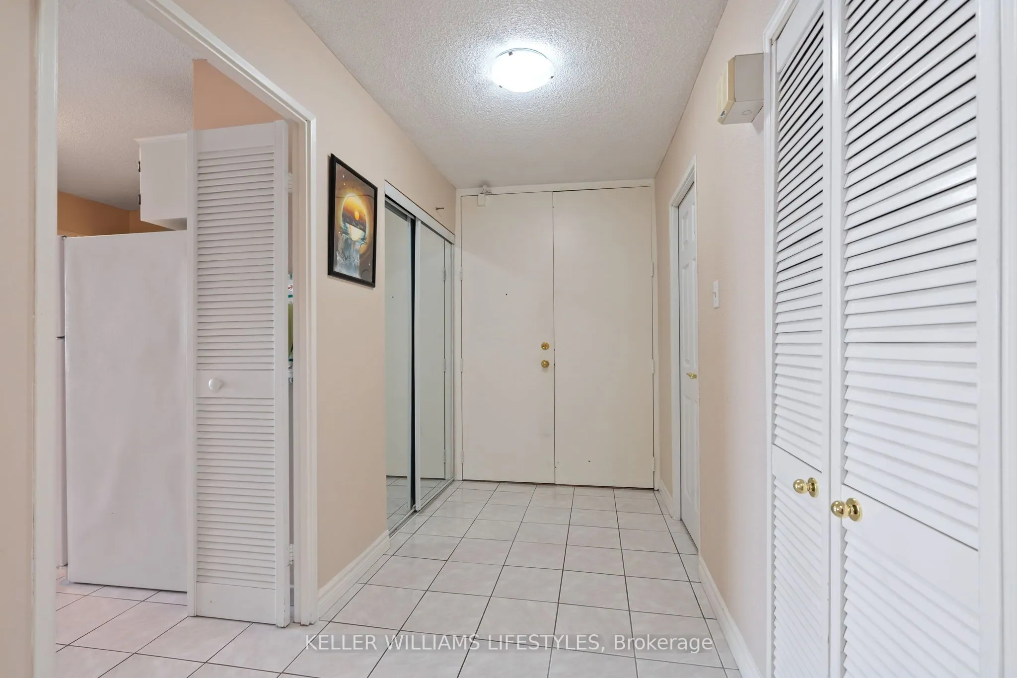 380 King Street, #605