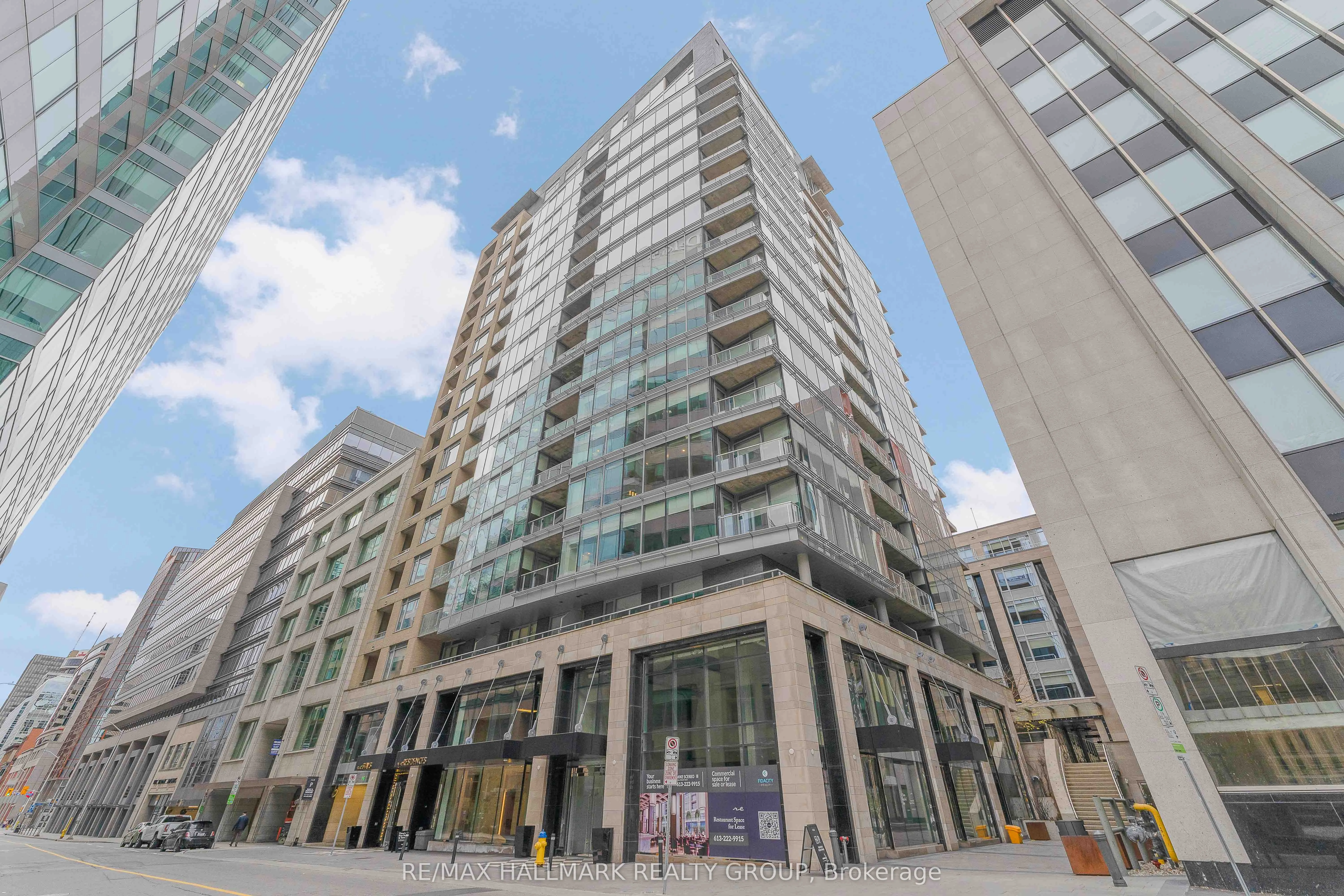 101 Queen Street, #1501