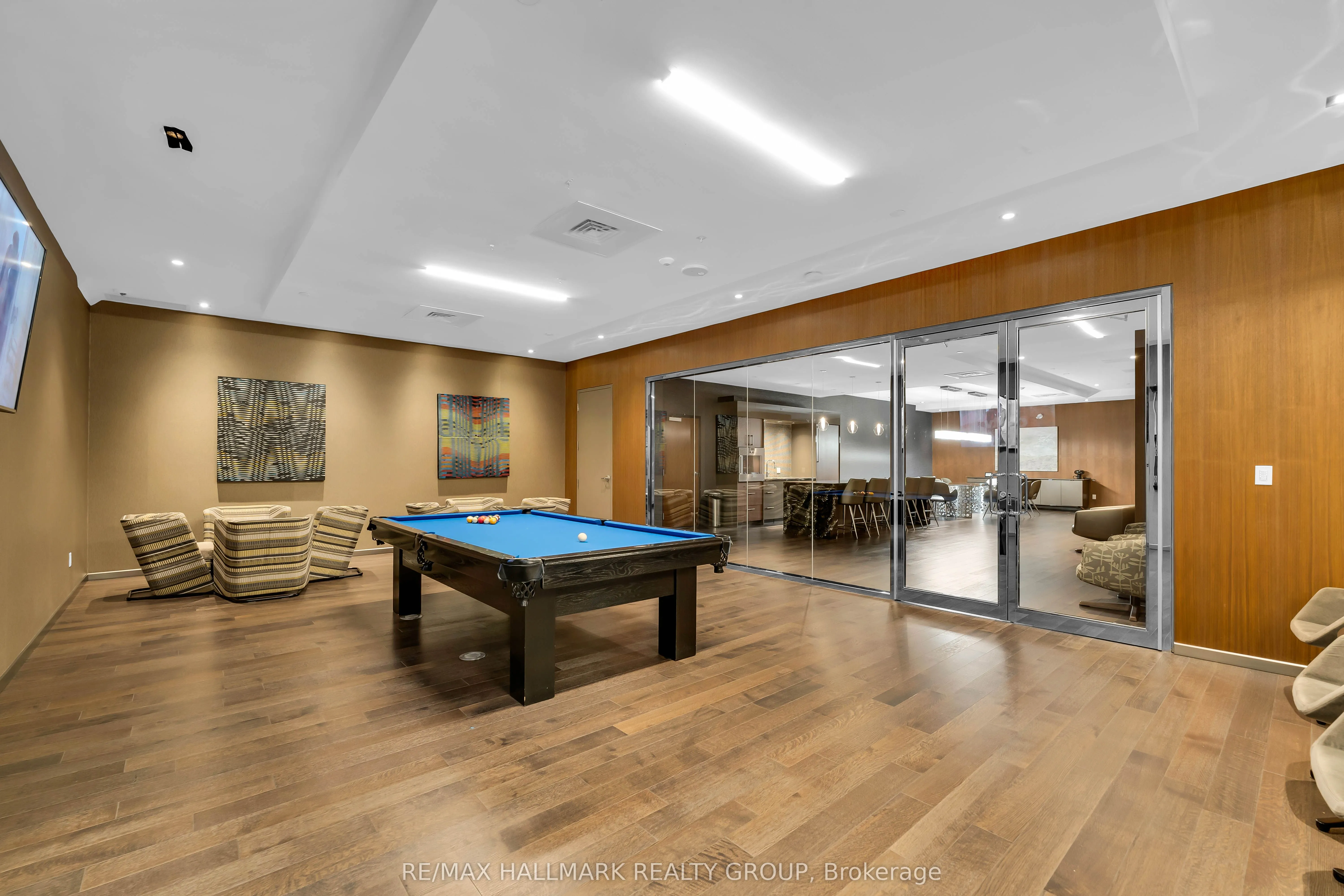 101 Queen Street, #1501
