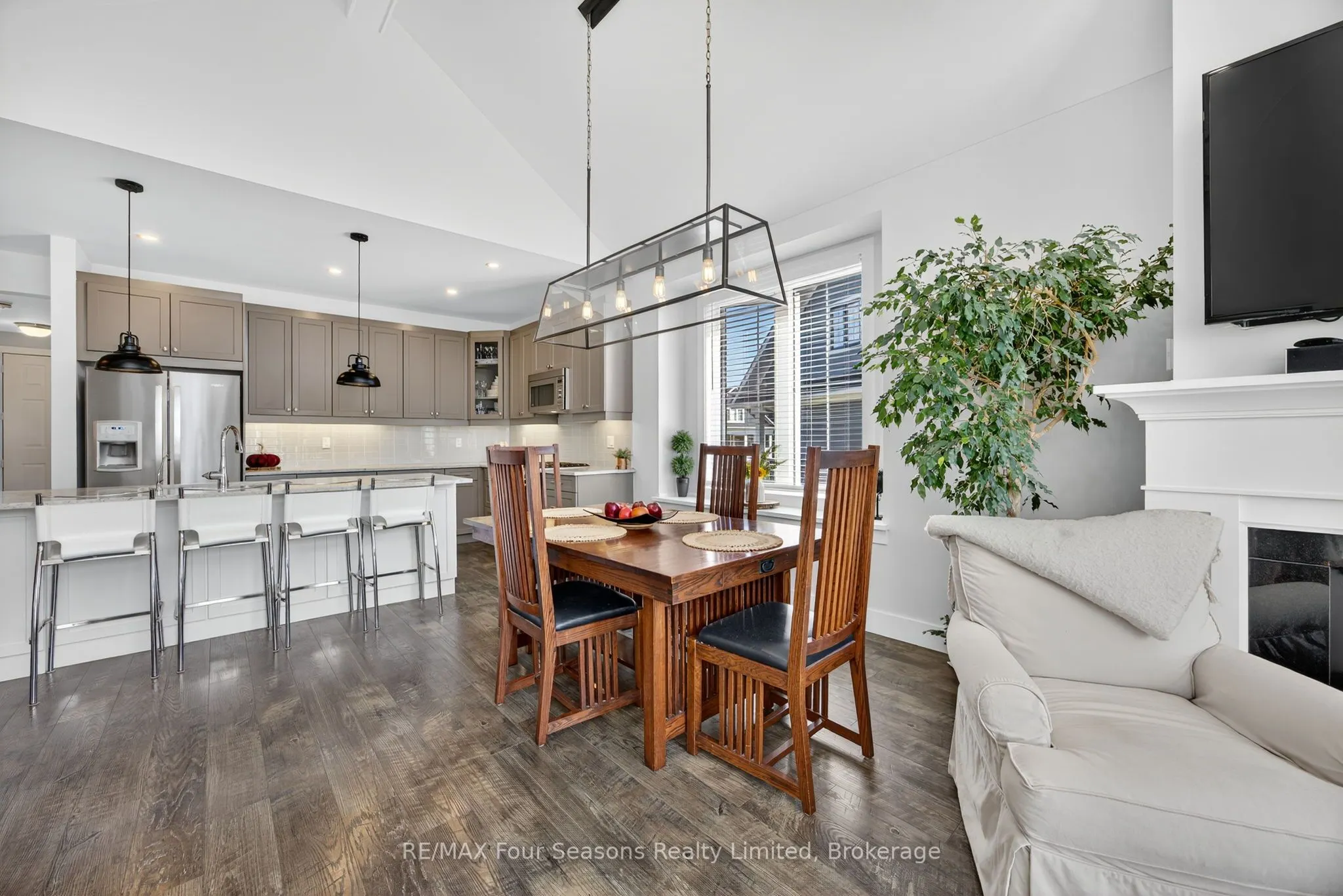 291 Yellow Birch Crescent
