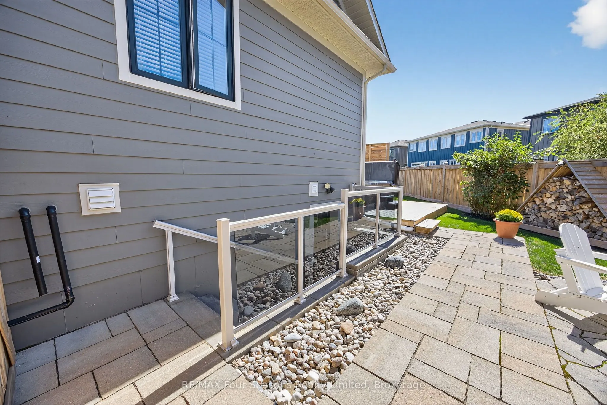 291 Yellow Birch Crescent
