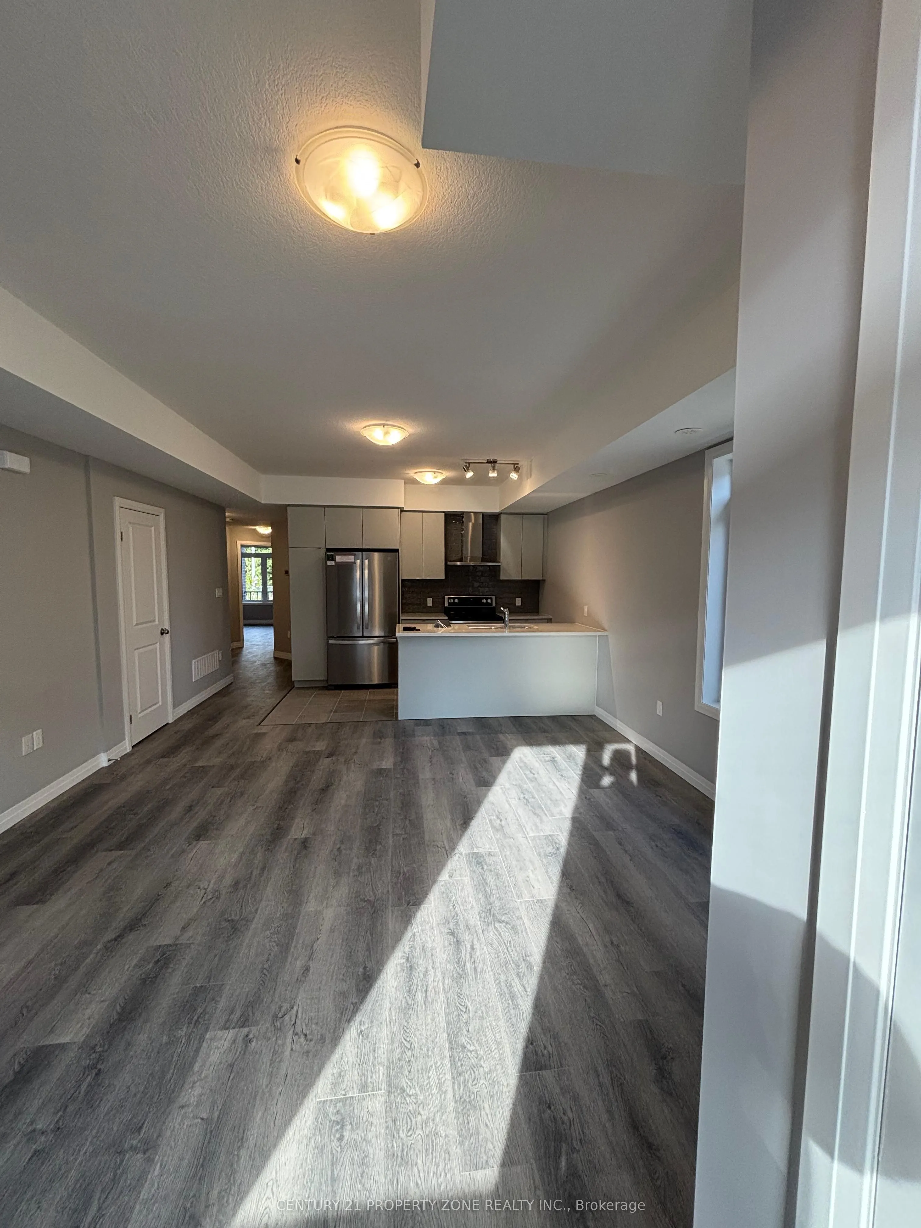 62 Thatcher Drive, #N/A