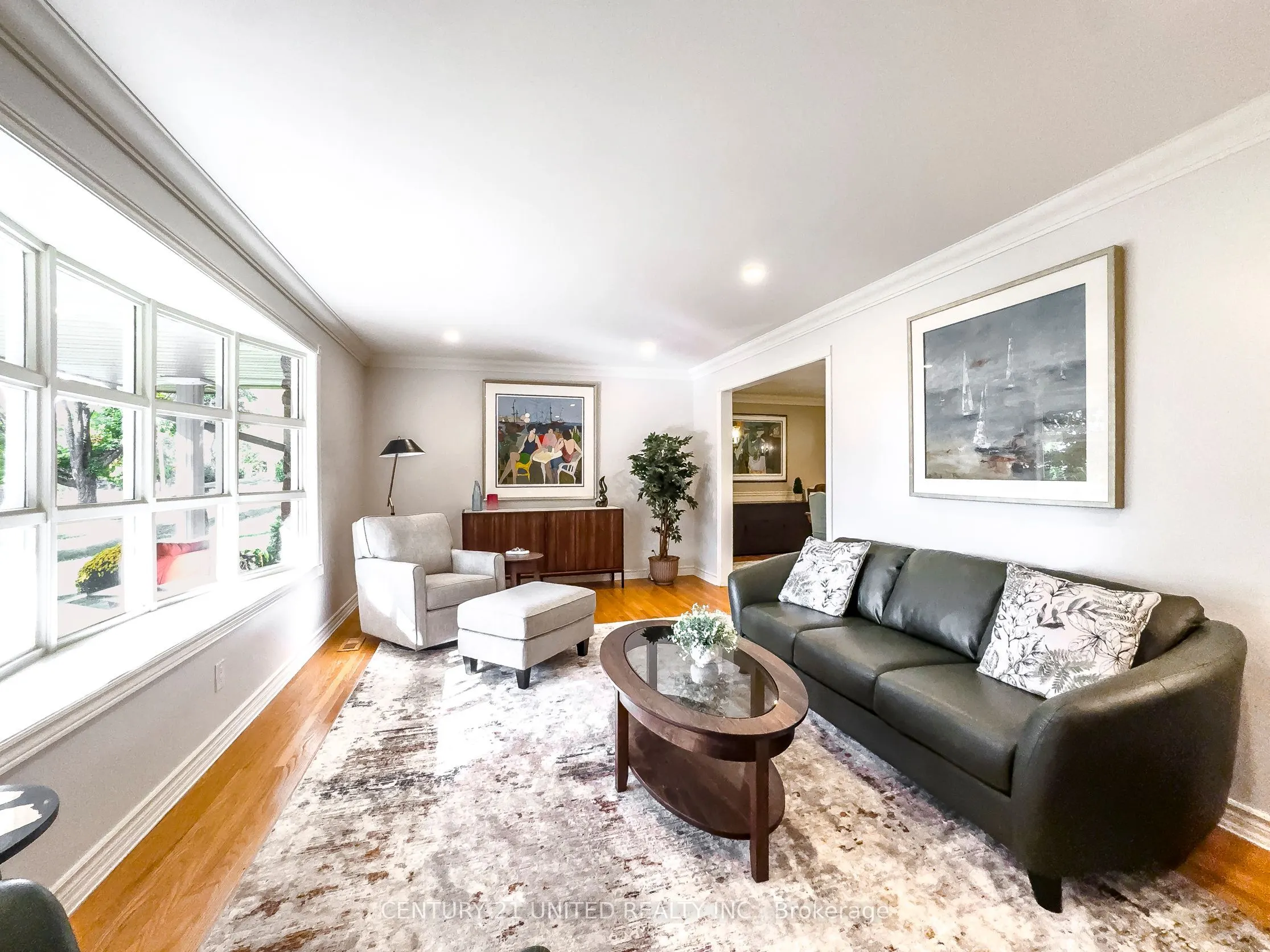 45 Crestwood Avenue