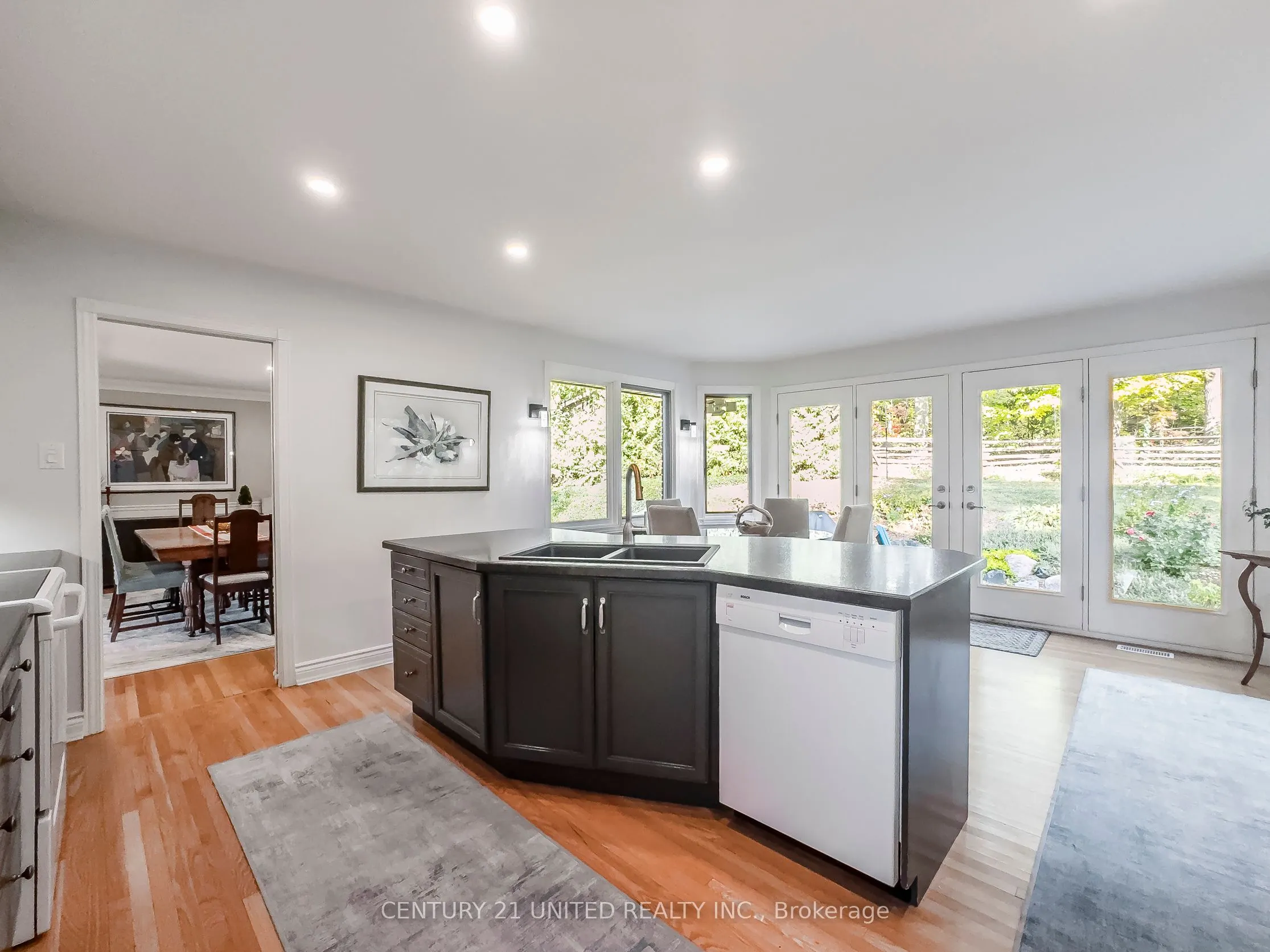 45 Crestwood Avenue