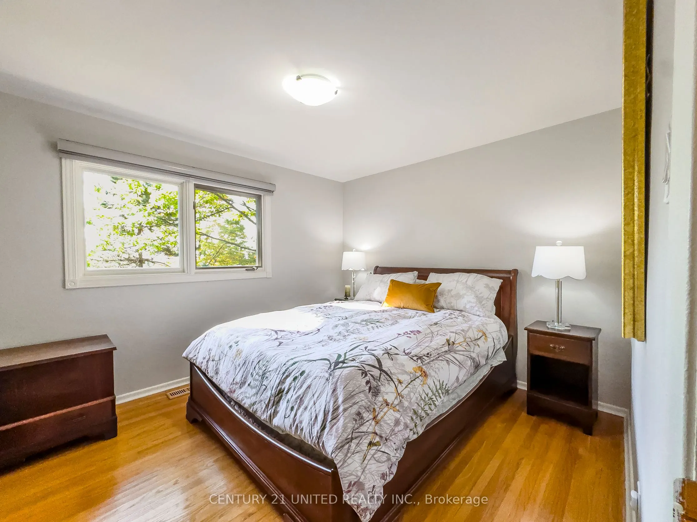45 Crestwood Avenue