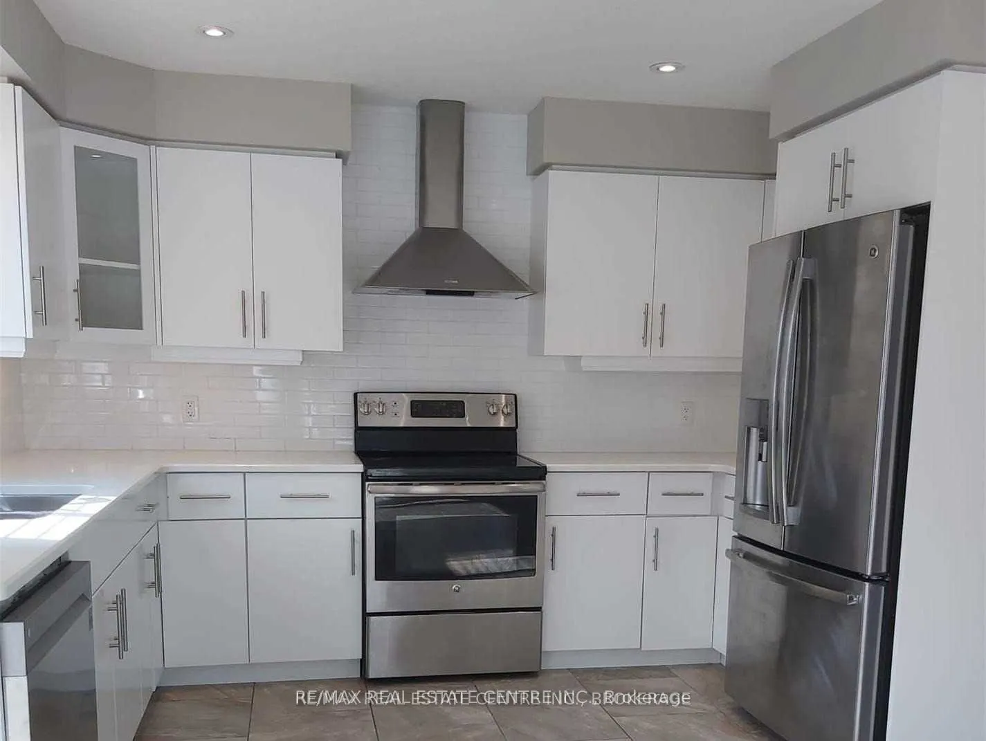 1220 Riverbend Road, #71