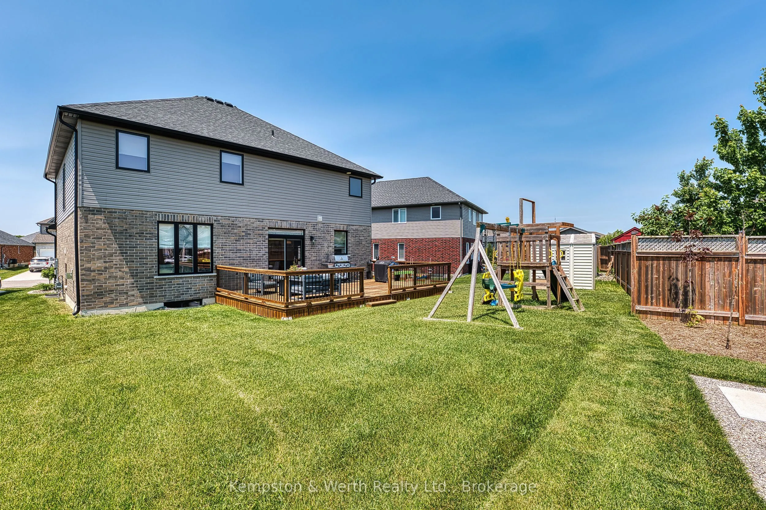 71 Forbes Crescent