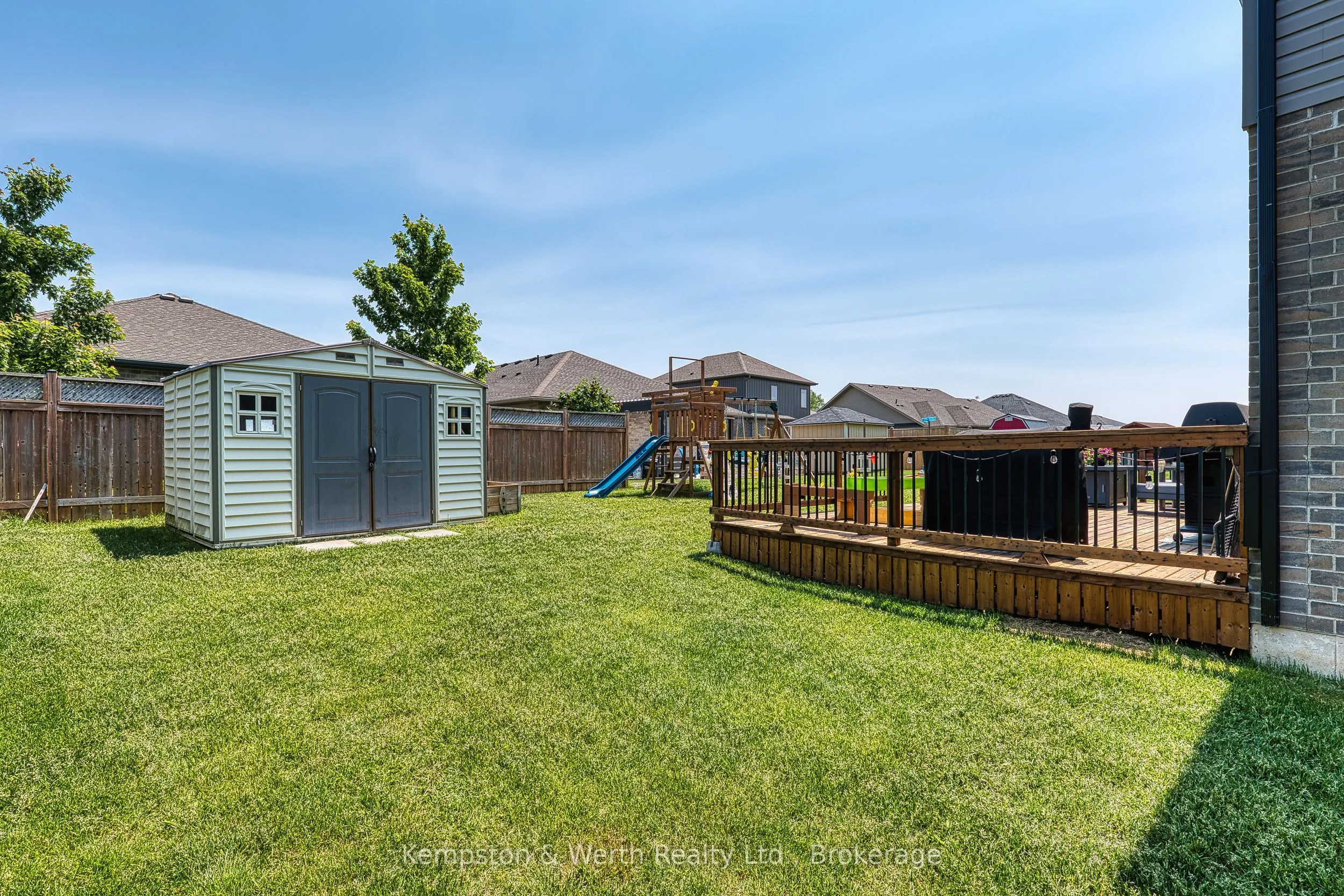71 Forbes Crescent