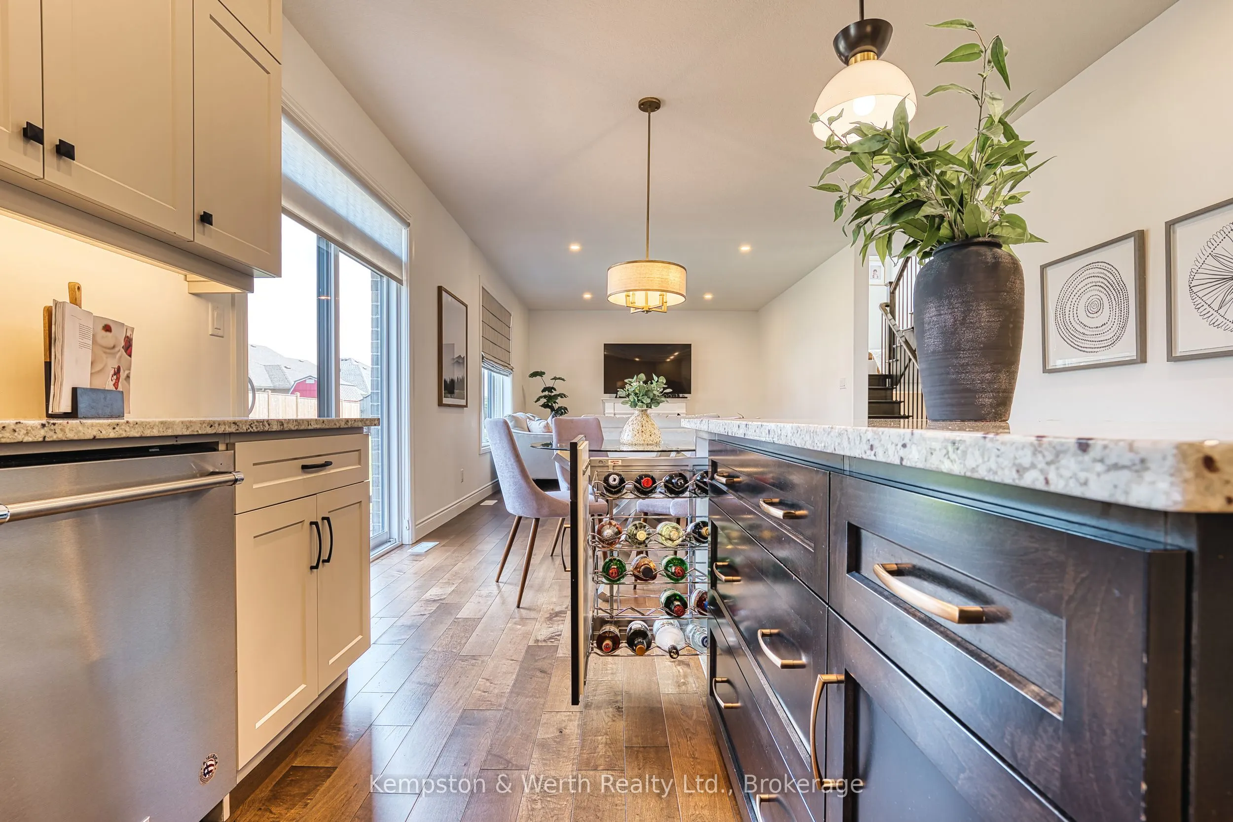 71 Forbes Crescent