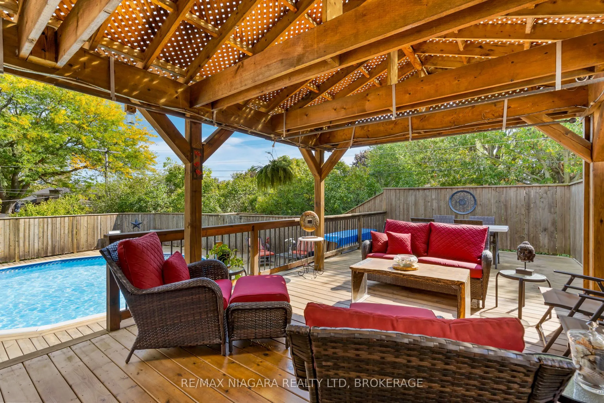 28 Thorncrest Road