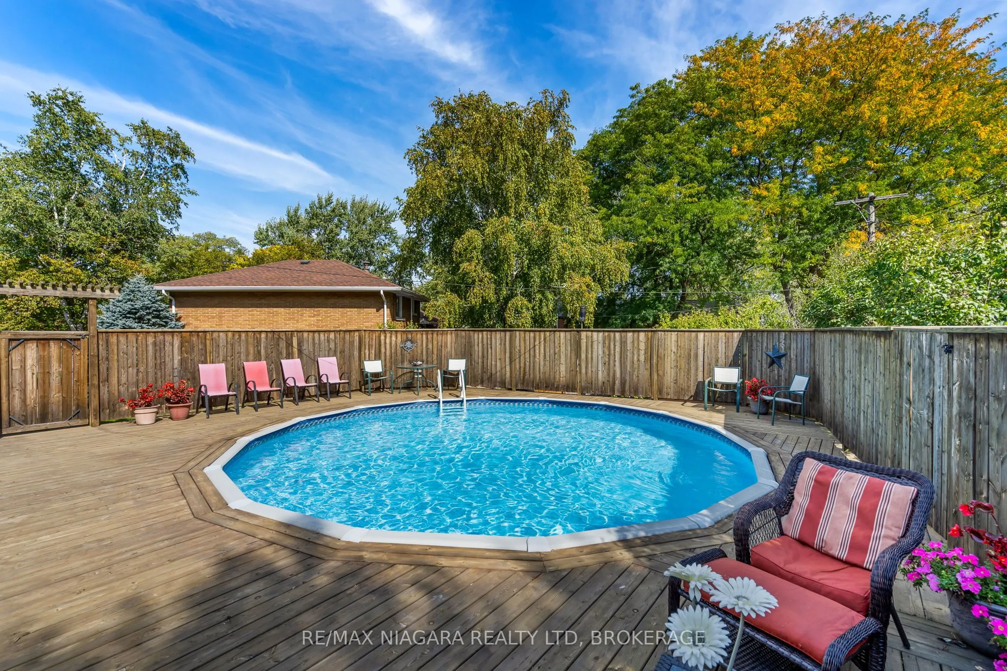 28 Thorncrest Road