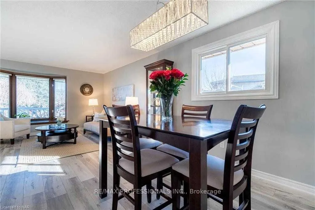 100 Larchwood Circle, #Upper