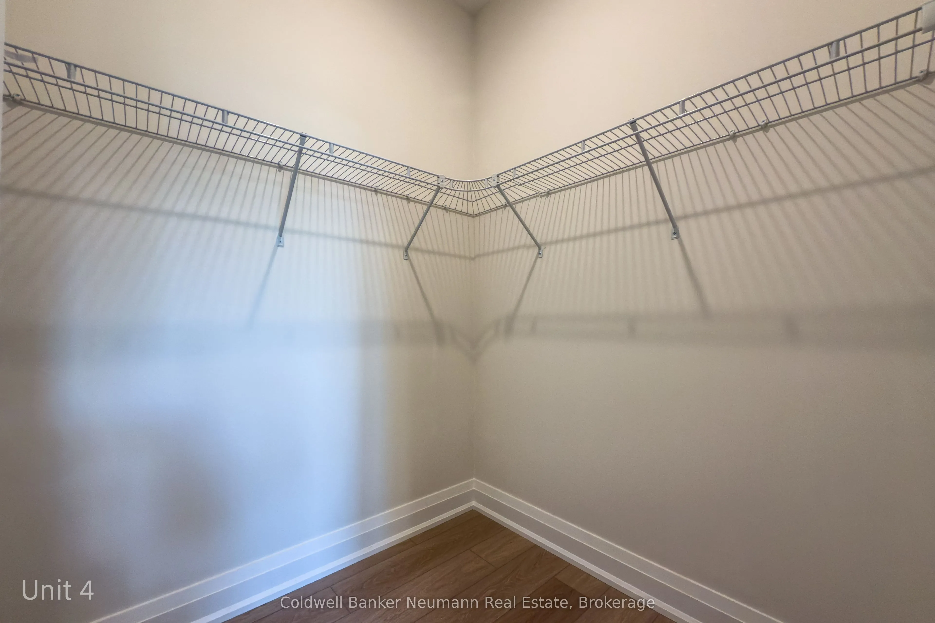 14 Stevenson Street N, #4