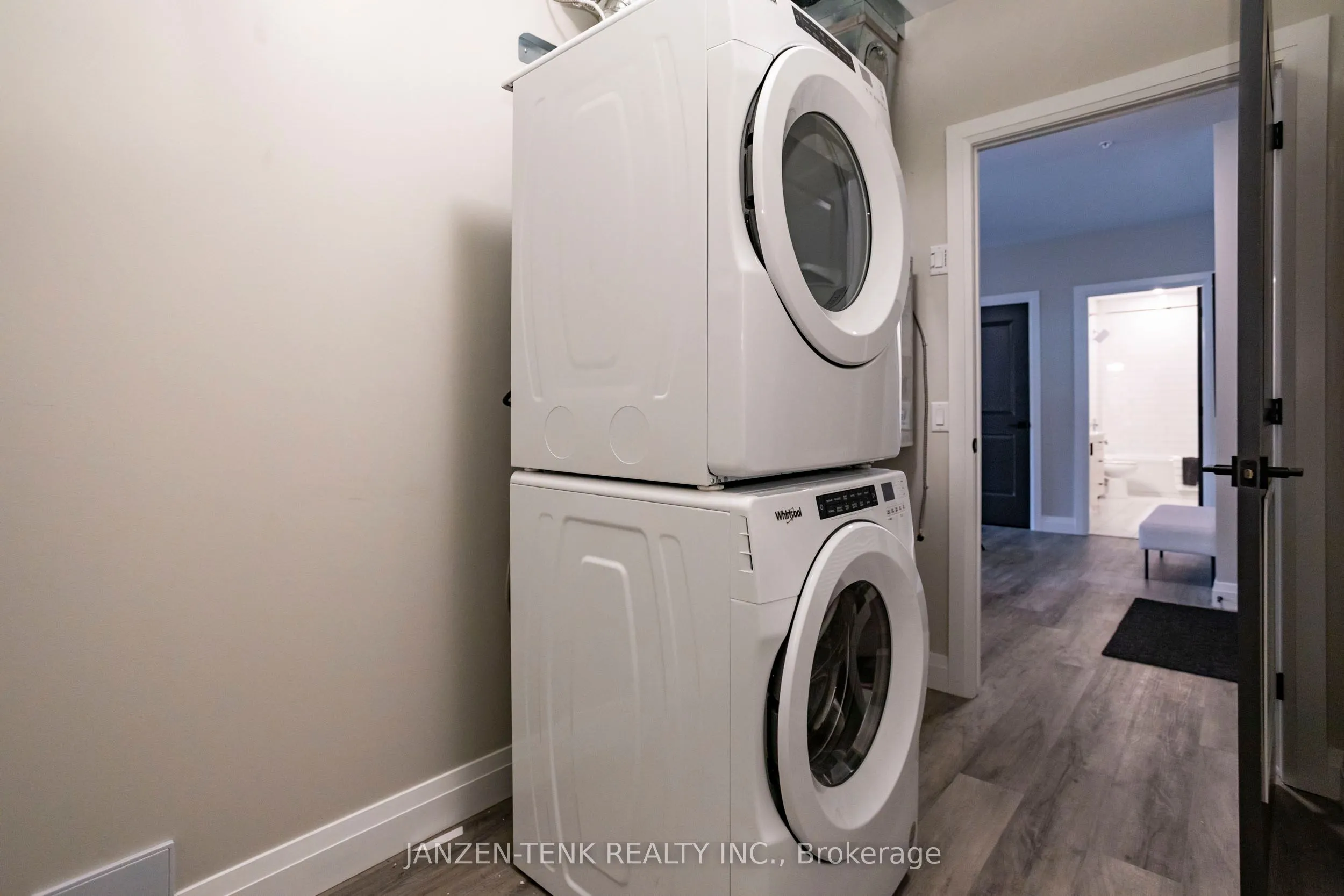 555 TEEPLE Terrace, #107