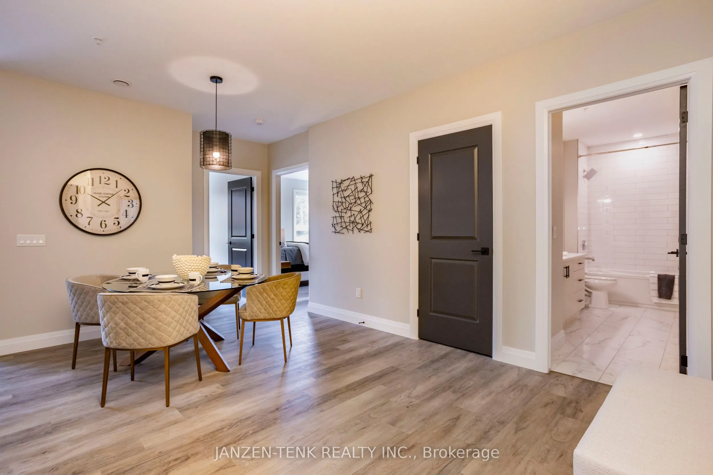 555 TEEPLE Terrace, #107