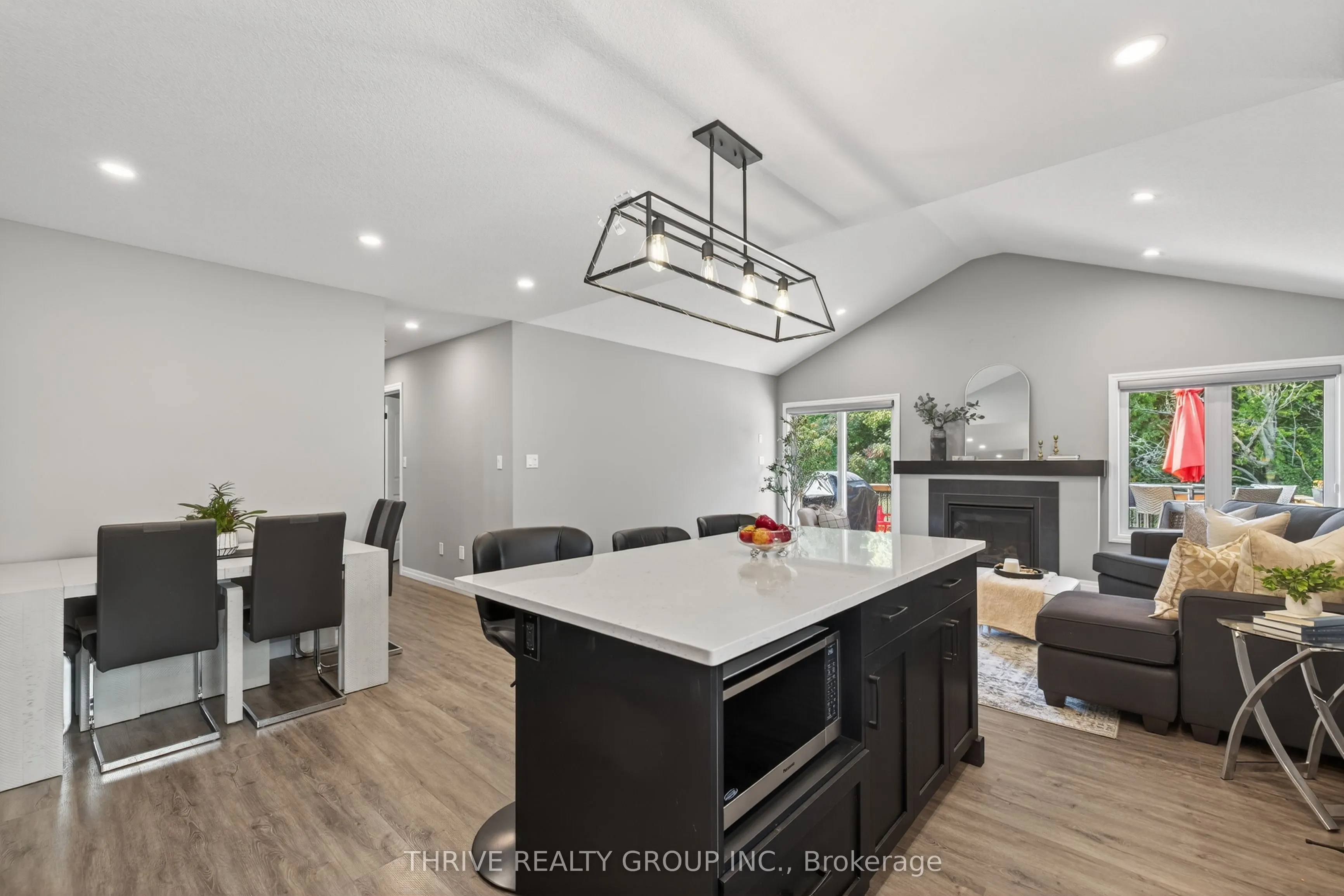 17 Dunning Way
