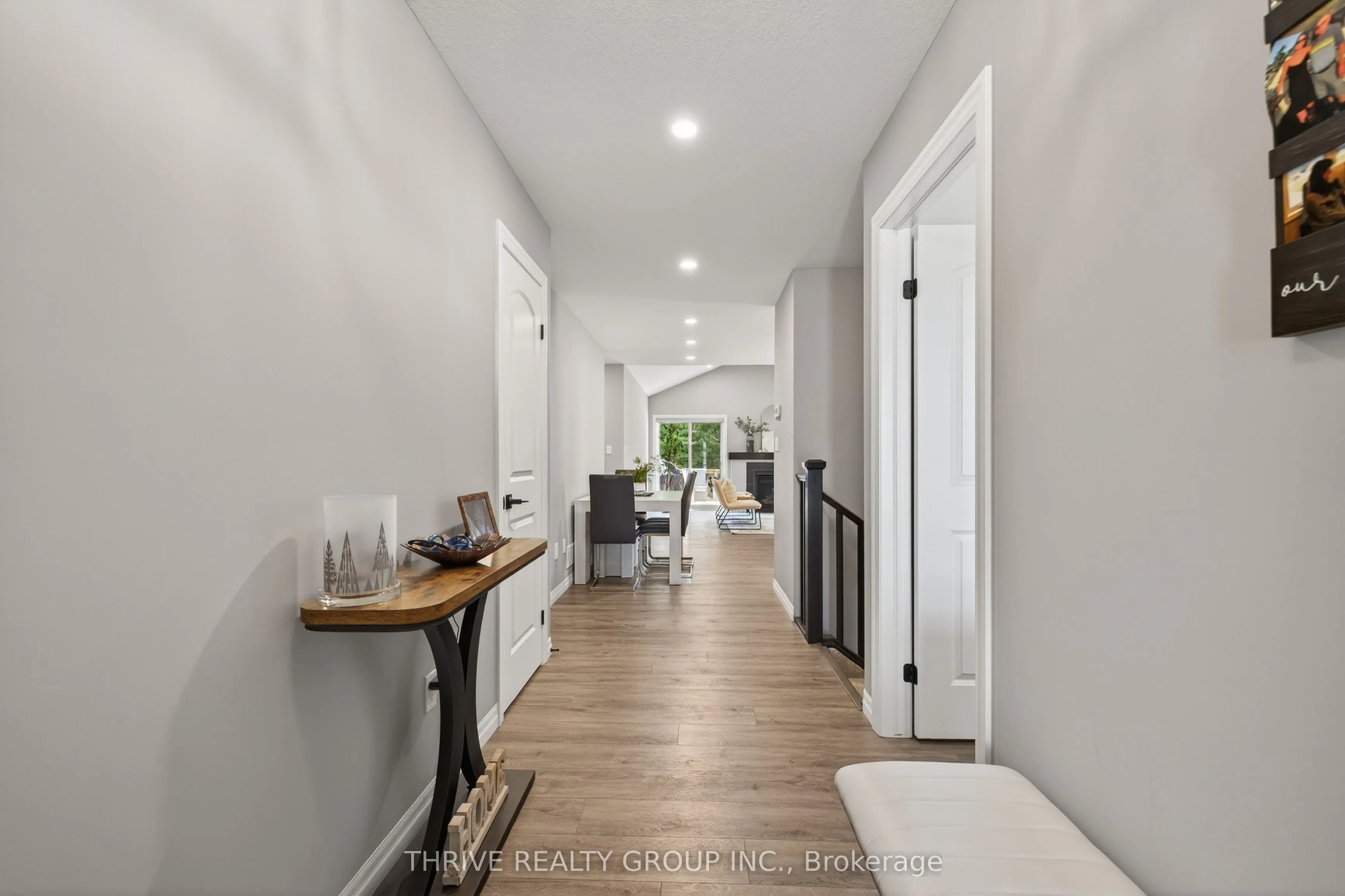 17 Dunning Way