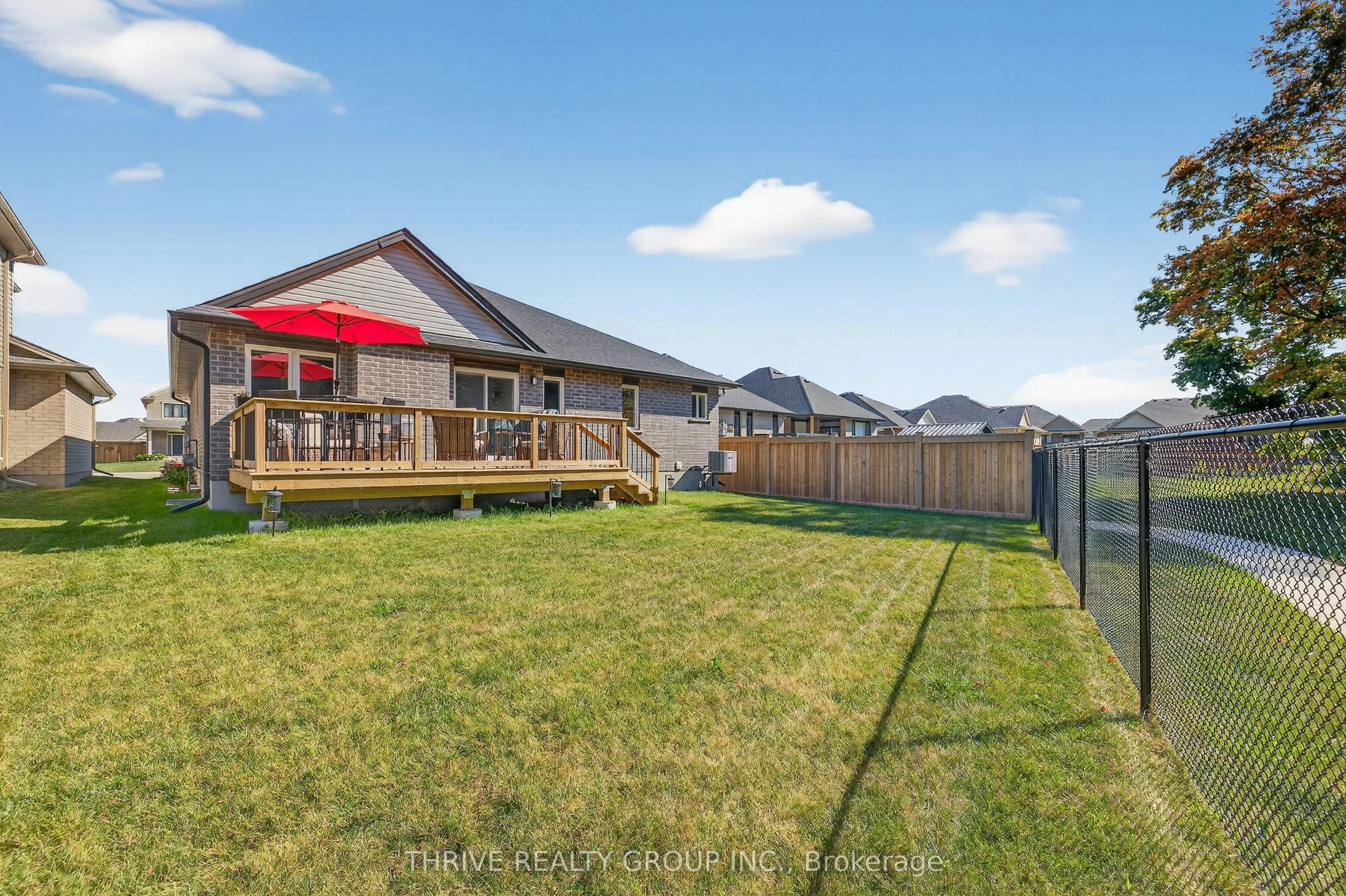 17 Dunning Way