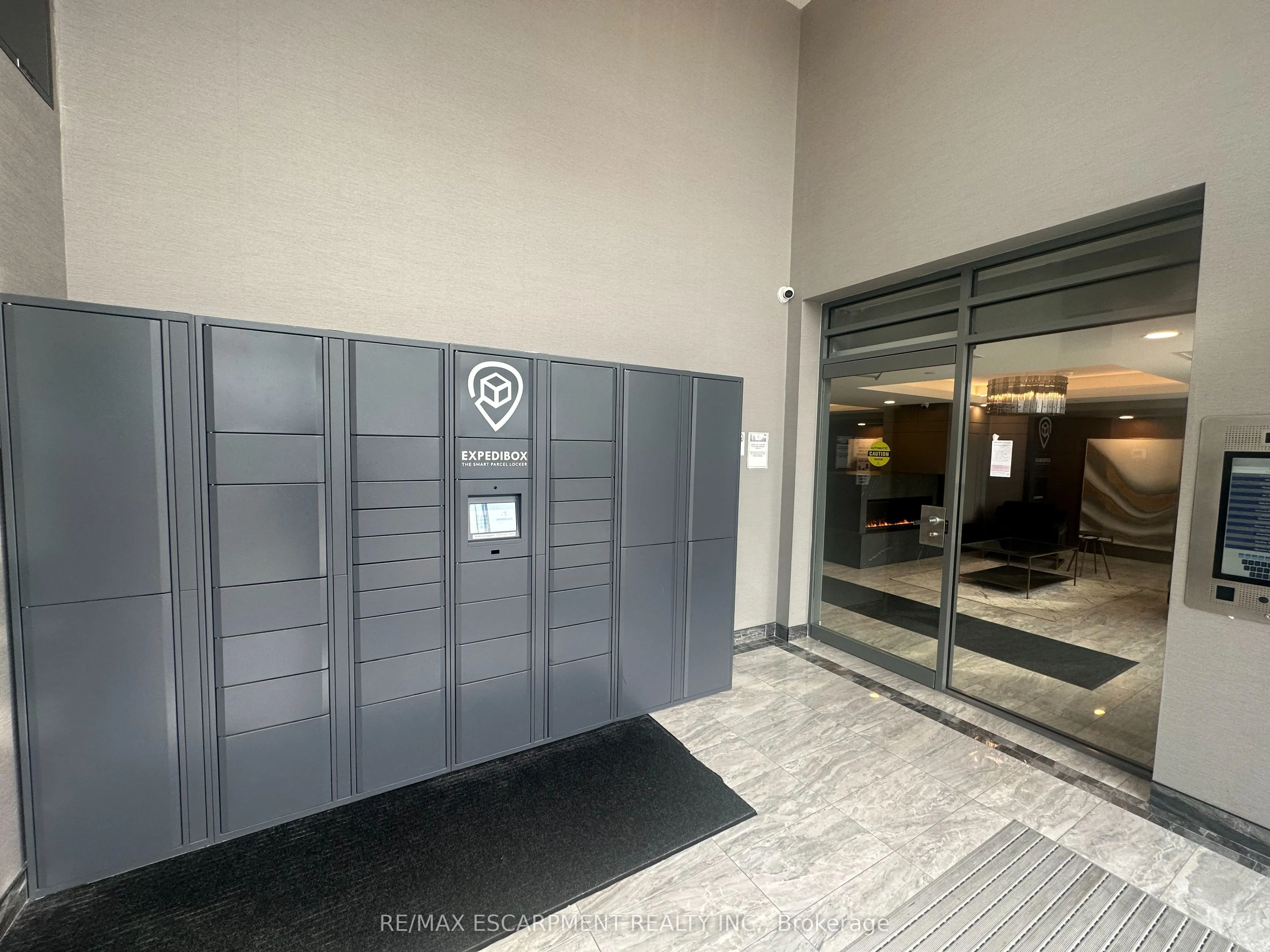 5055 Greenlane Road, #337