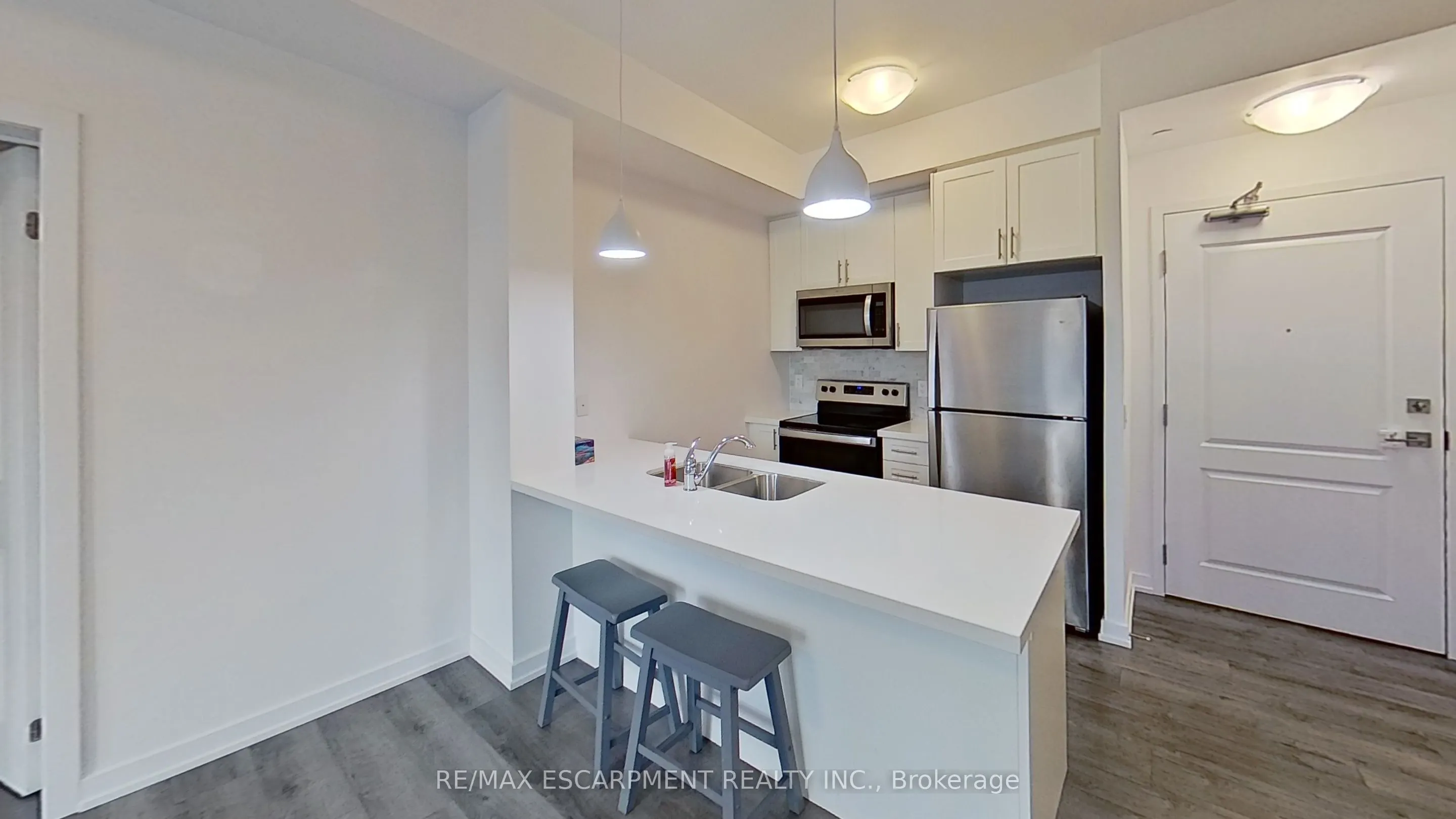 5055 Greenlane Road, #337