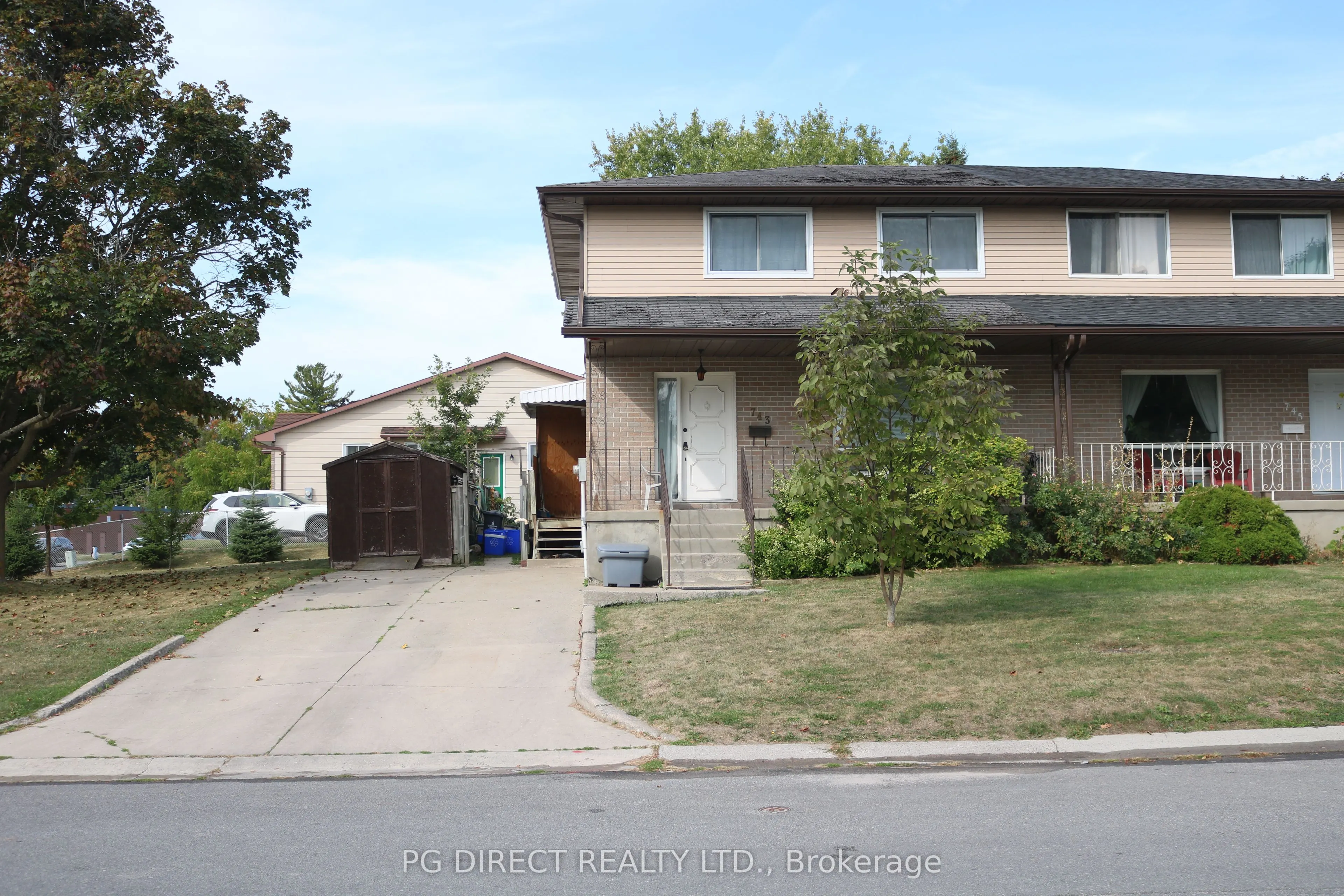 743 Selkirk Road