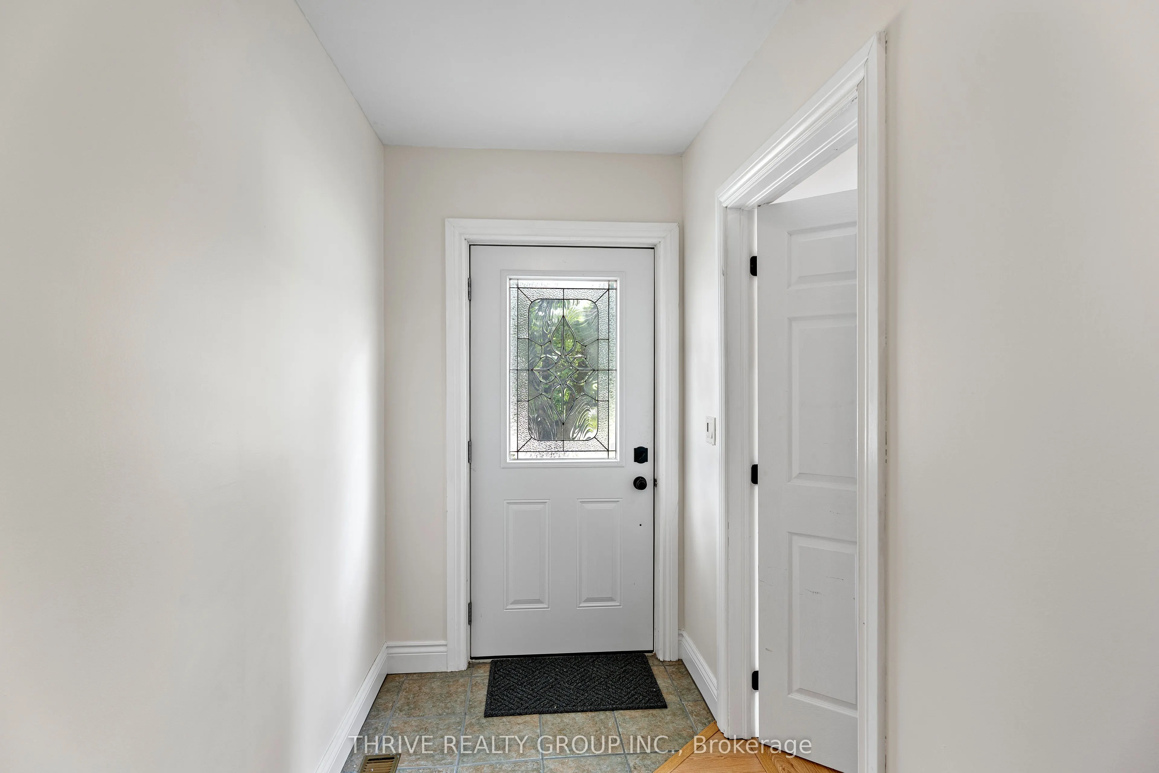 71 Princess Street W