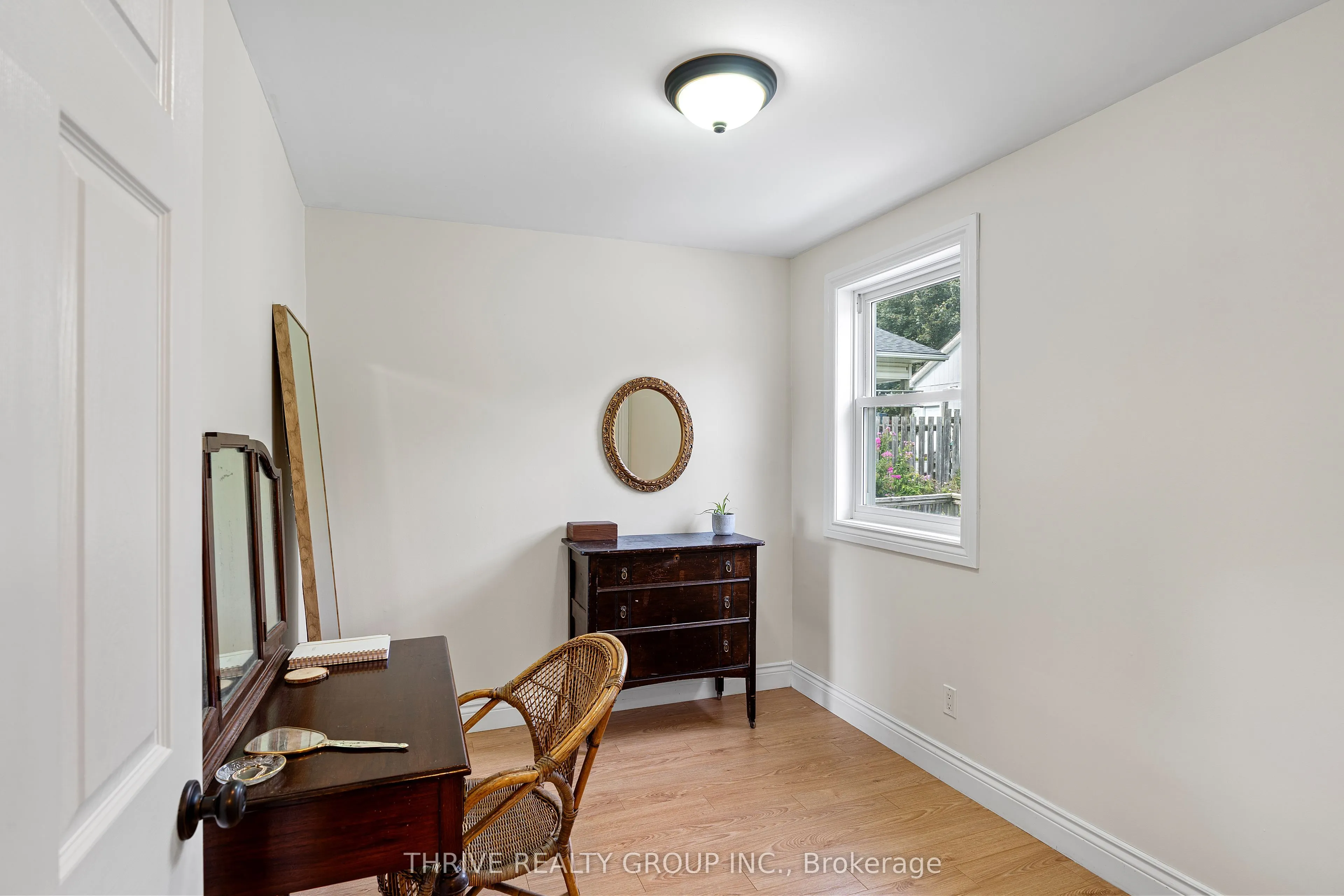 71 Princess Street W