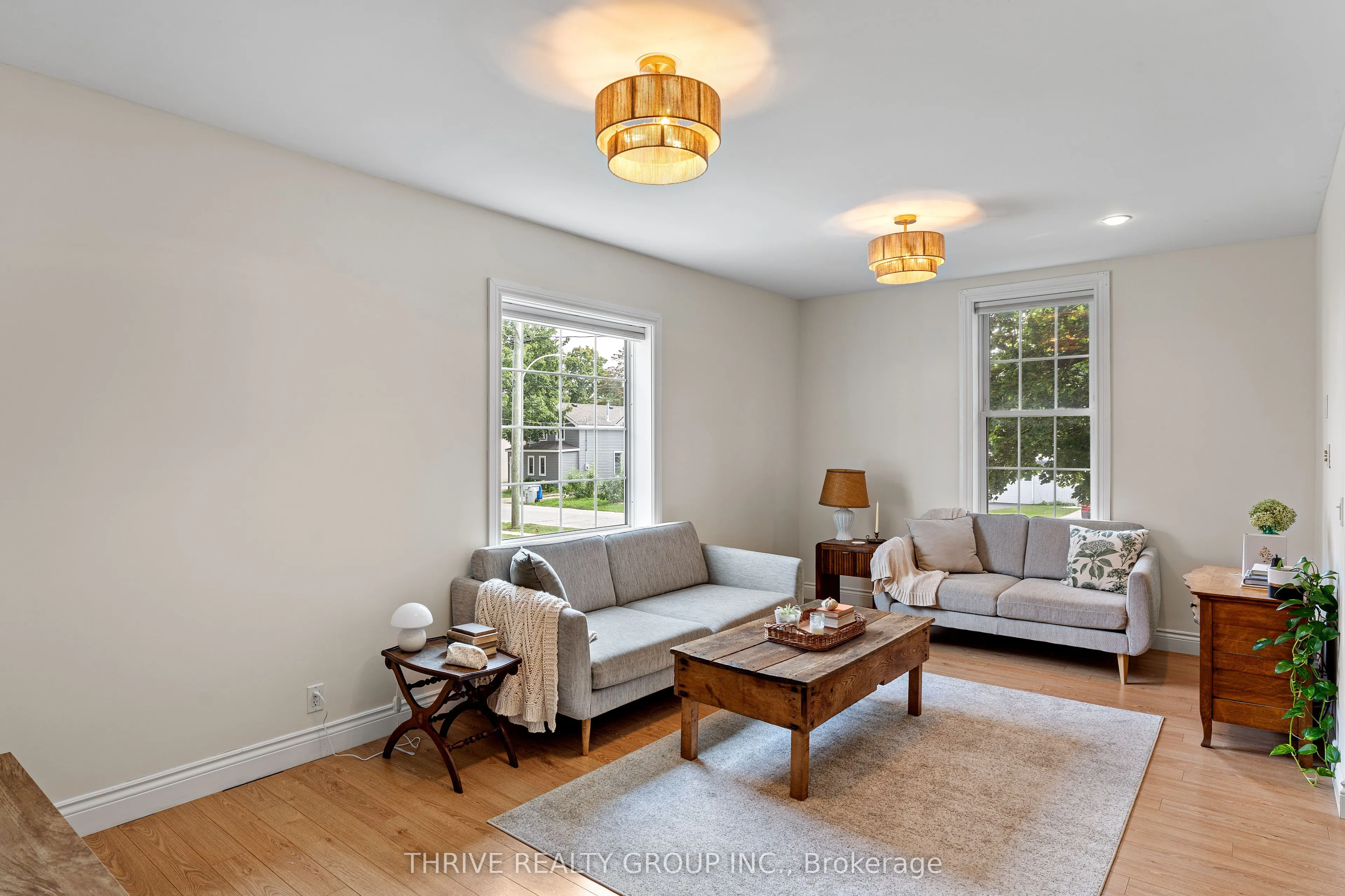 71 Princess Street W