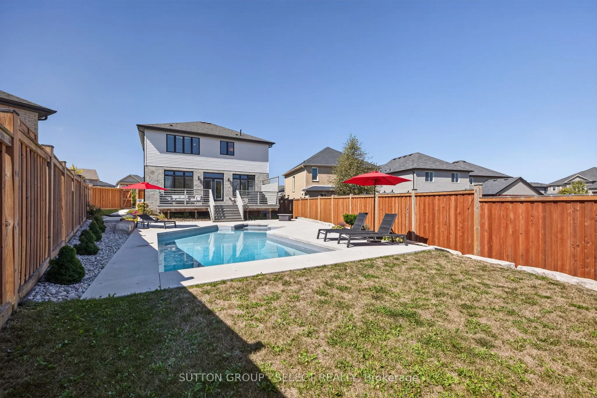 1879 Couldridge Way