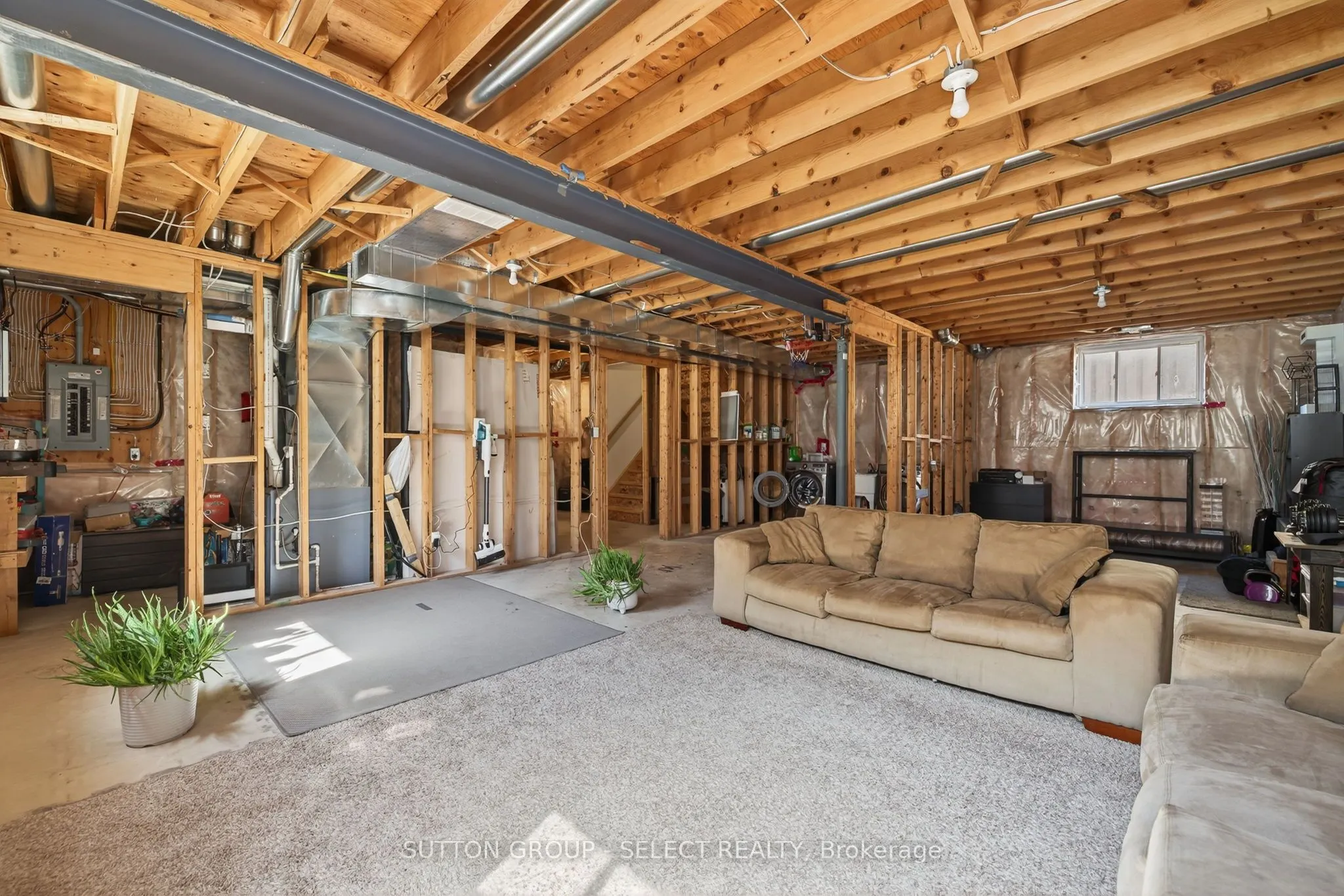1879 Couldridge Way