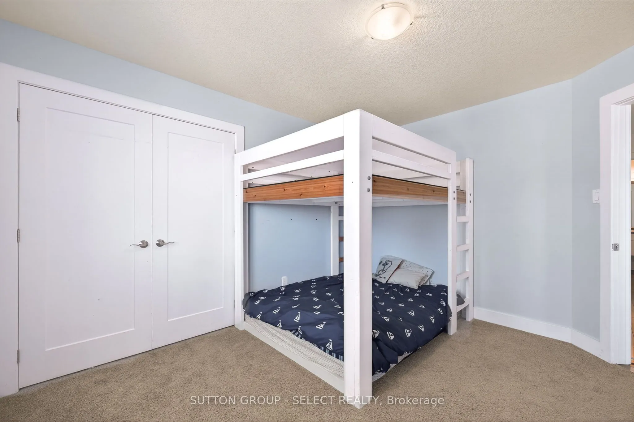 1879 Couldridge Way