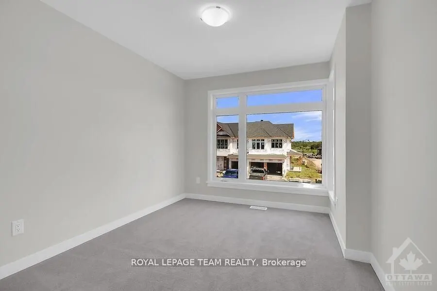 578 Cobra Crescent