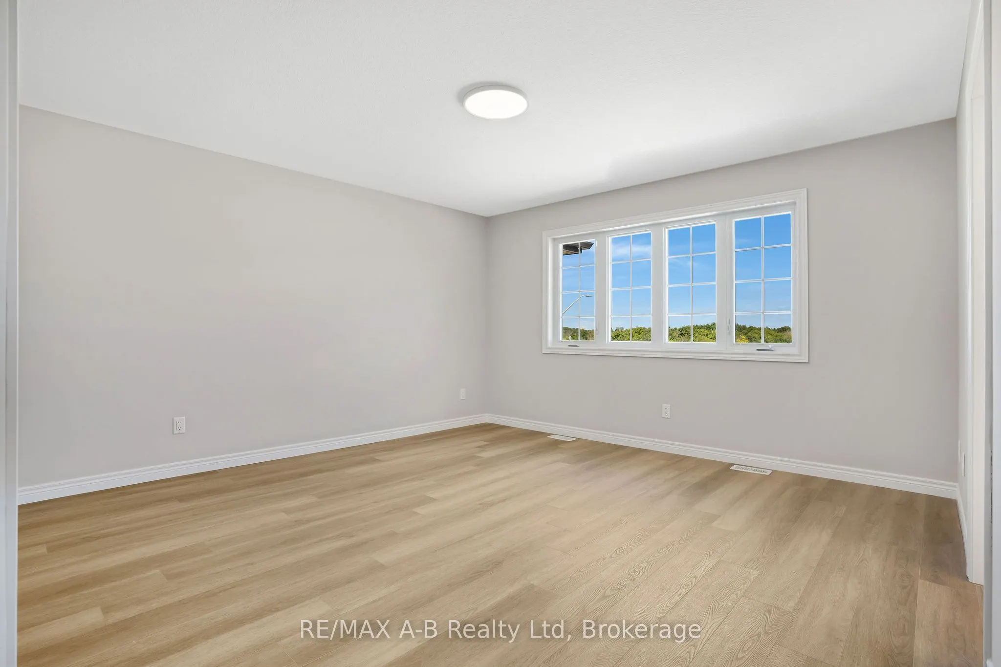 84 Mill Race Crescent