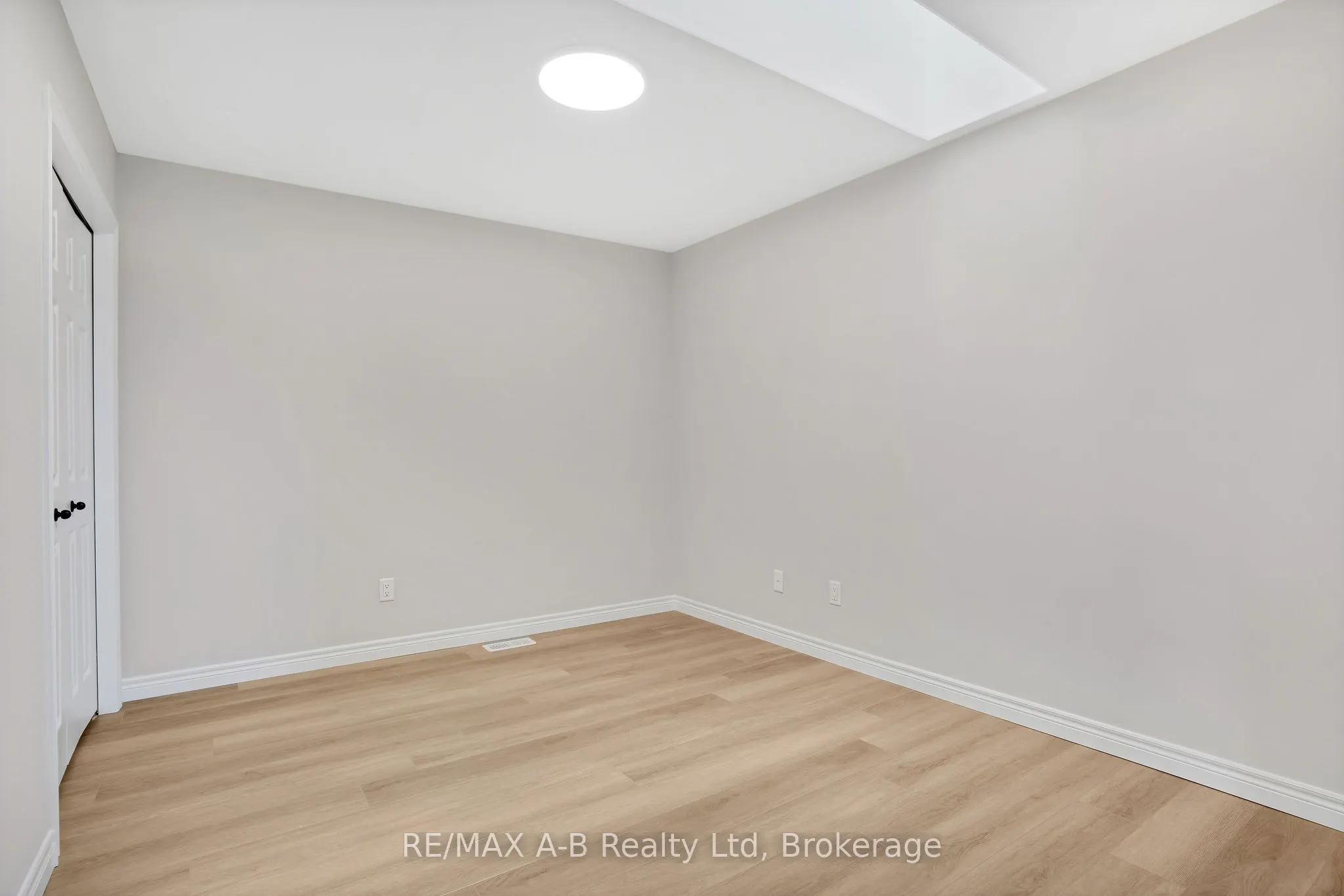 84 Mill Race Crescent