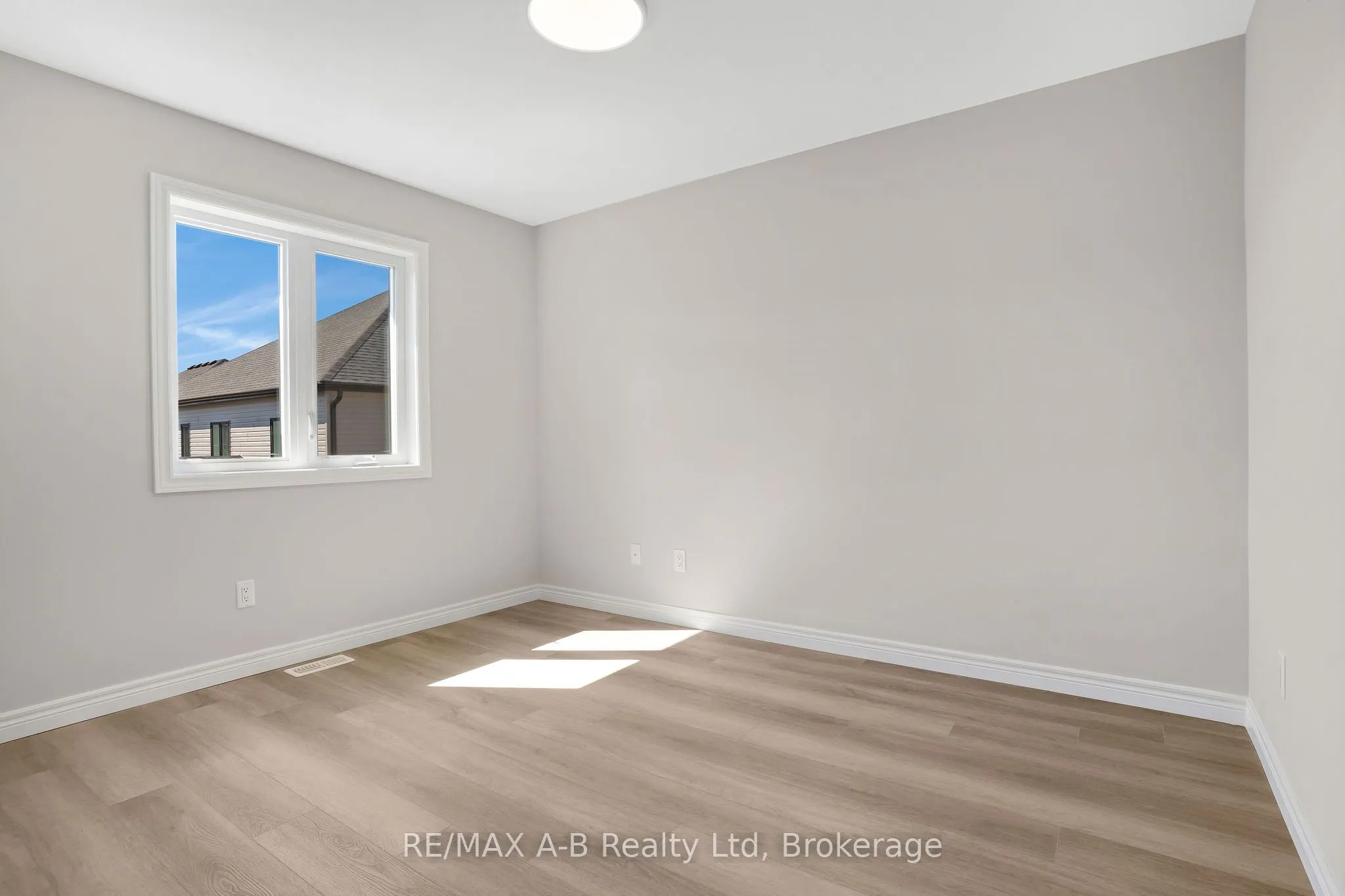 84 Mill Race Crescent