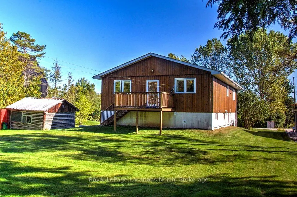 306 Lakeshore Road N