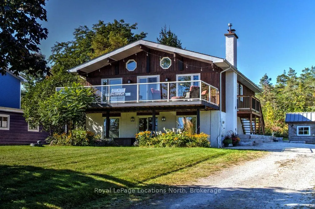 306 Lakeshore Road N
